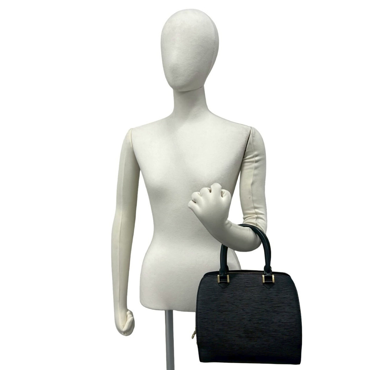 Louis Vuitton Black Leather Boston Bag Handbag (Pre-Owned)