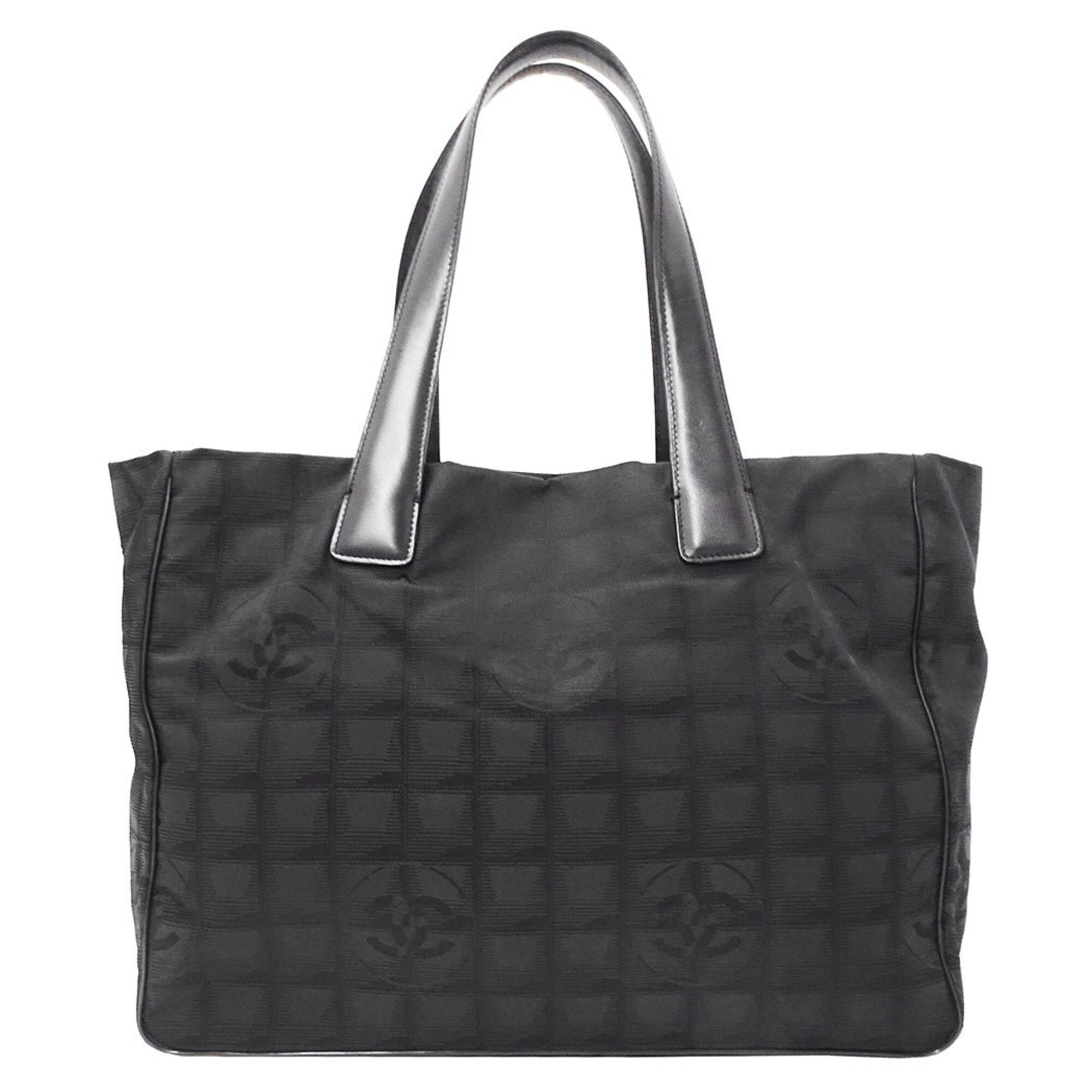 Chanel Black Nylon Handbag Tote Bag (Pre-Owned)