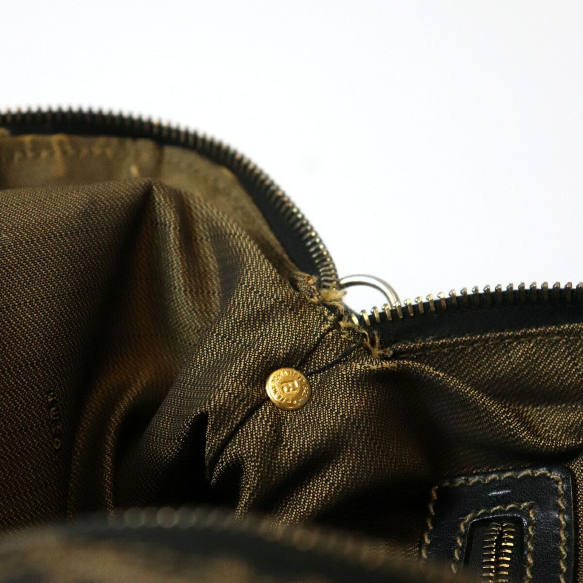 Fendi Brown Nylon Handbag (Pre-Owned)