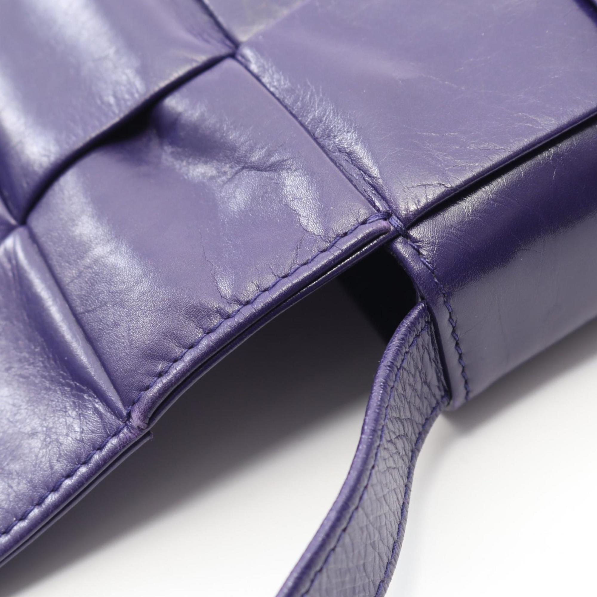 Bottega Veneta Purple Leather Shoulder Bag (Pre-Owned)