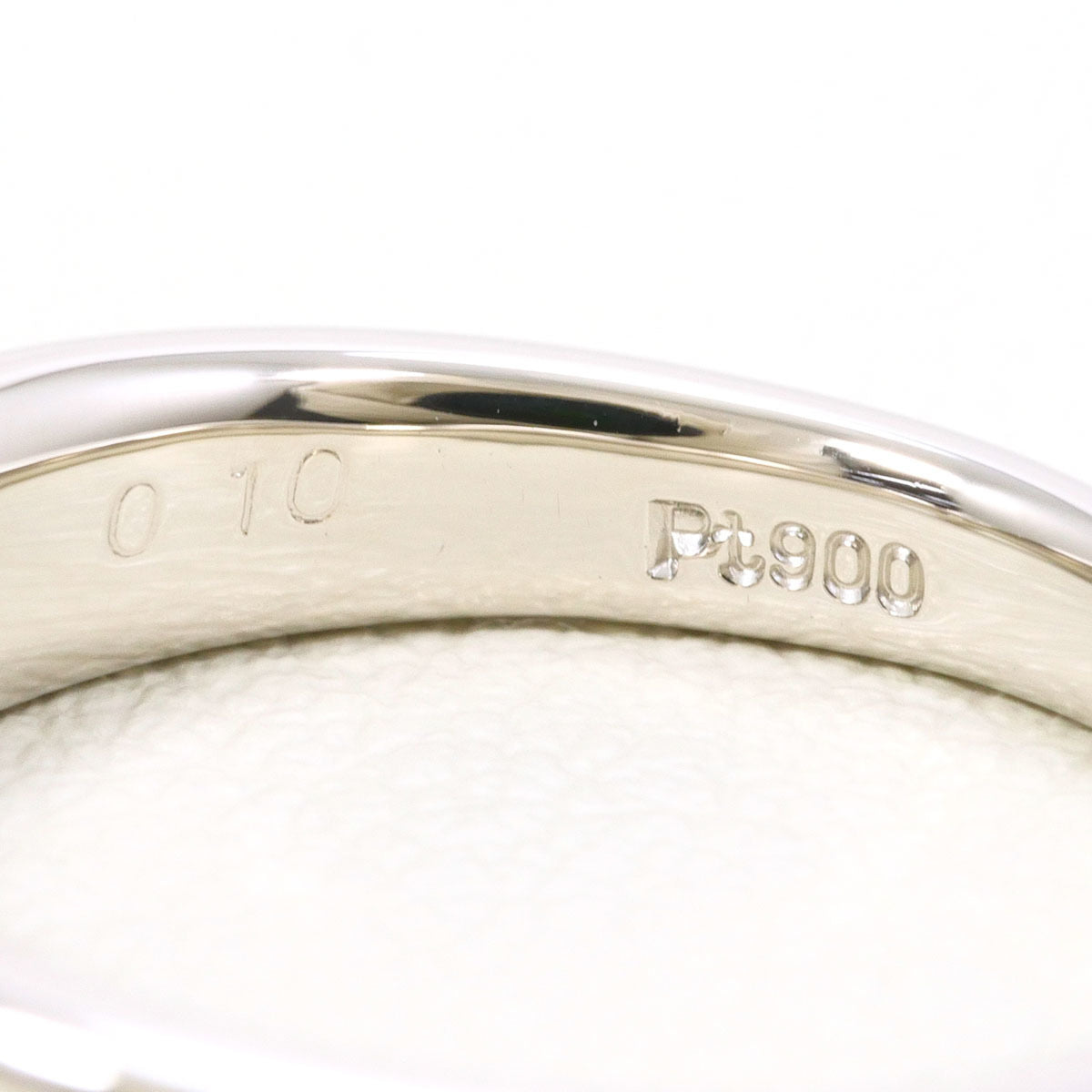 Unbranded Platinum Platinum 900 Band Ring (Pre-Owned)