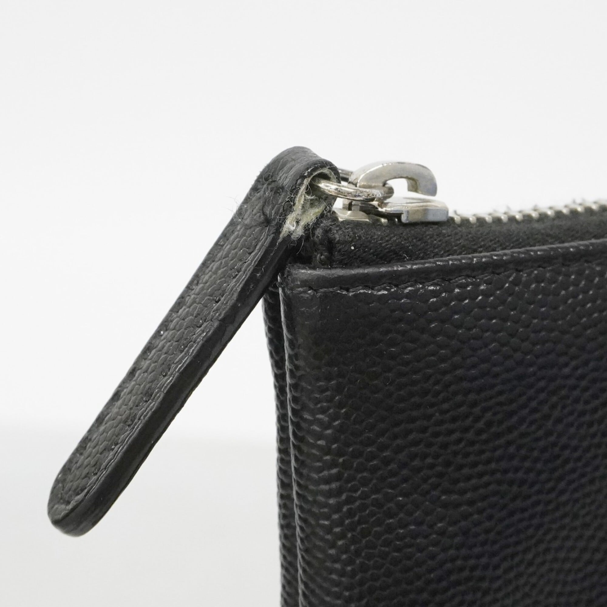 Chanel Black Clutch Bag (Pre-Owned)