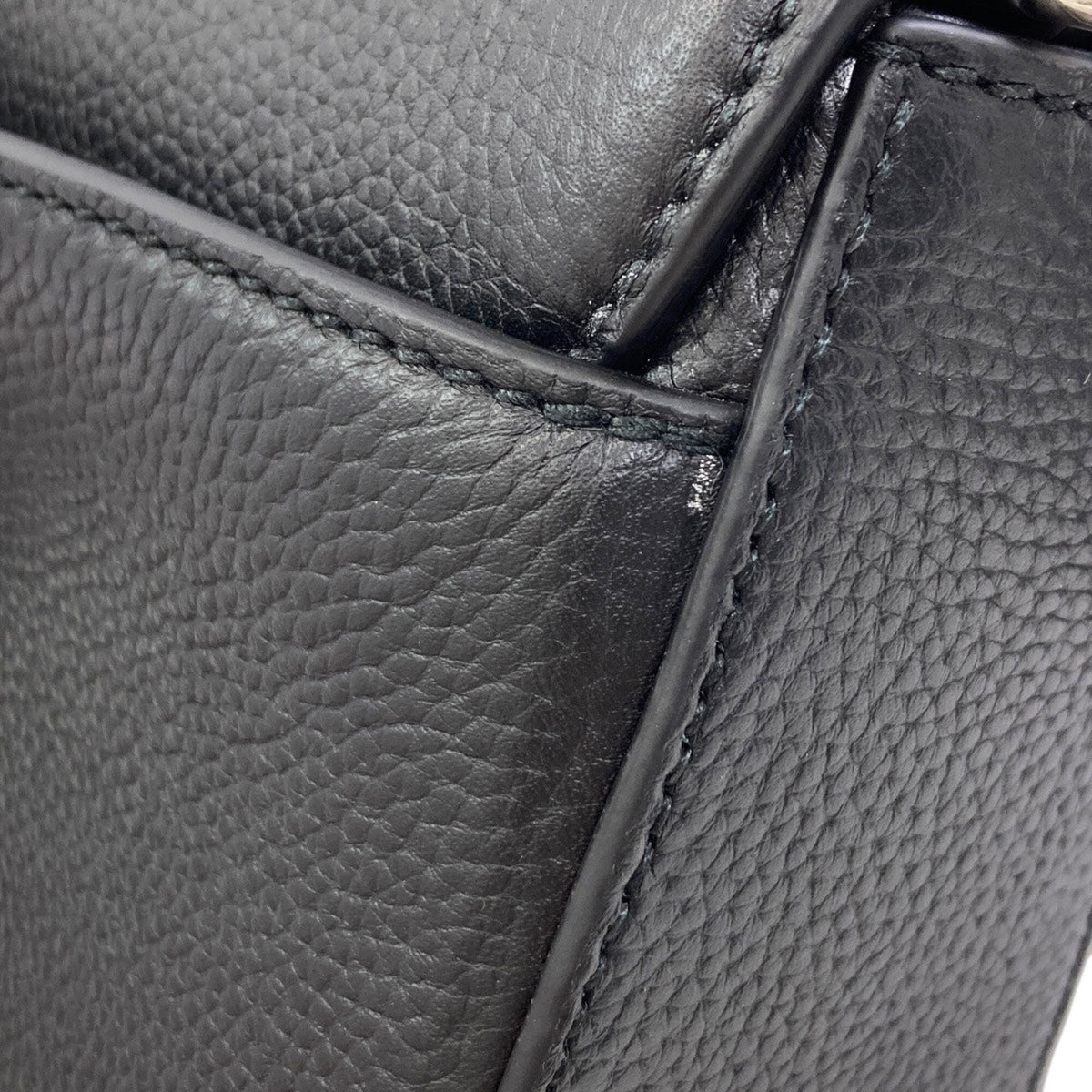 Gucci Black Leather Shoulder Bag (Pre-Owned)