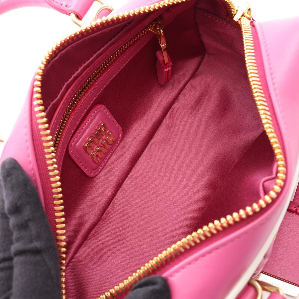Miu Miu Matelasse Pink Leather Handbag (Pre-Owned)