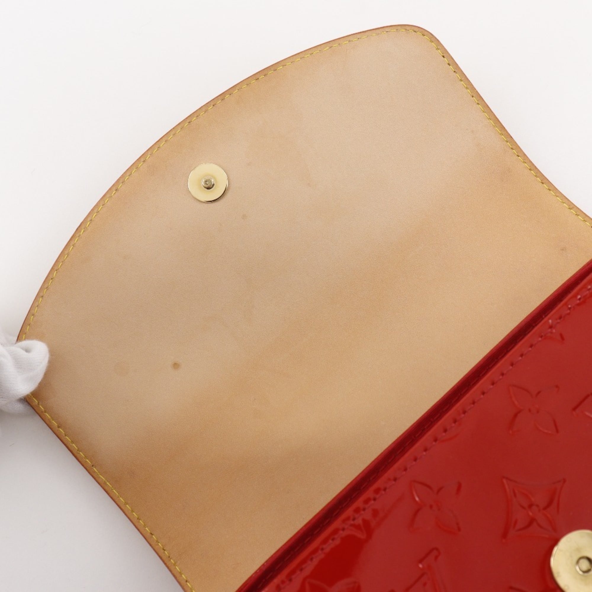 Louis Vuitton Red Color Monogram Vernis Tote Bag (Pre-Owned)