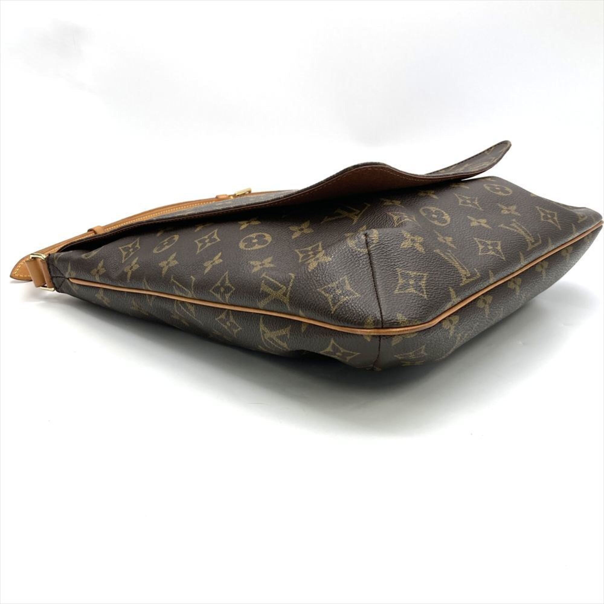 Louis Vuitton Brown Monogram Monogram Shoulder Bag (Pre-Owned)