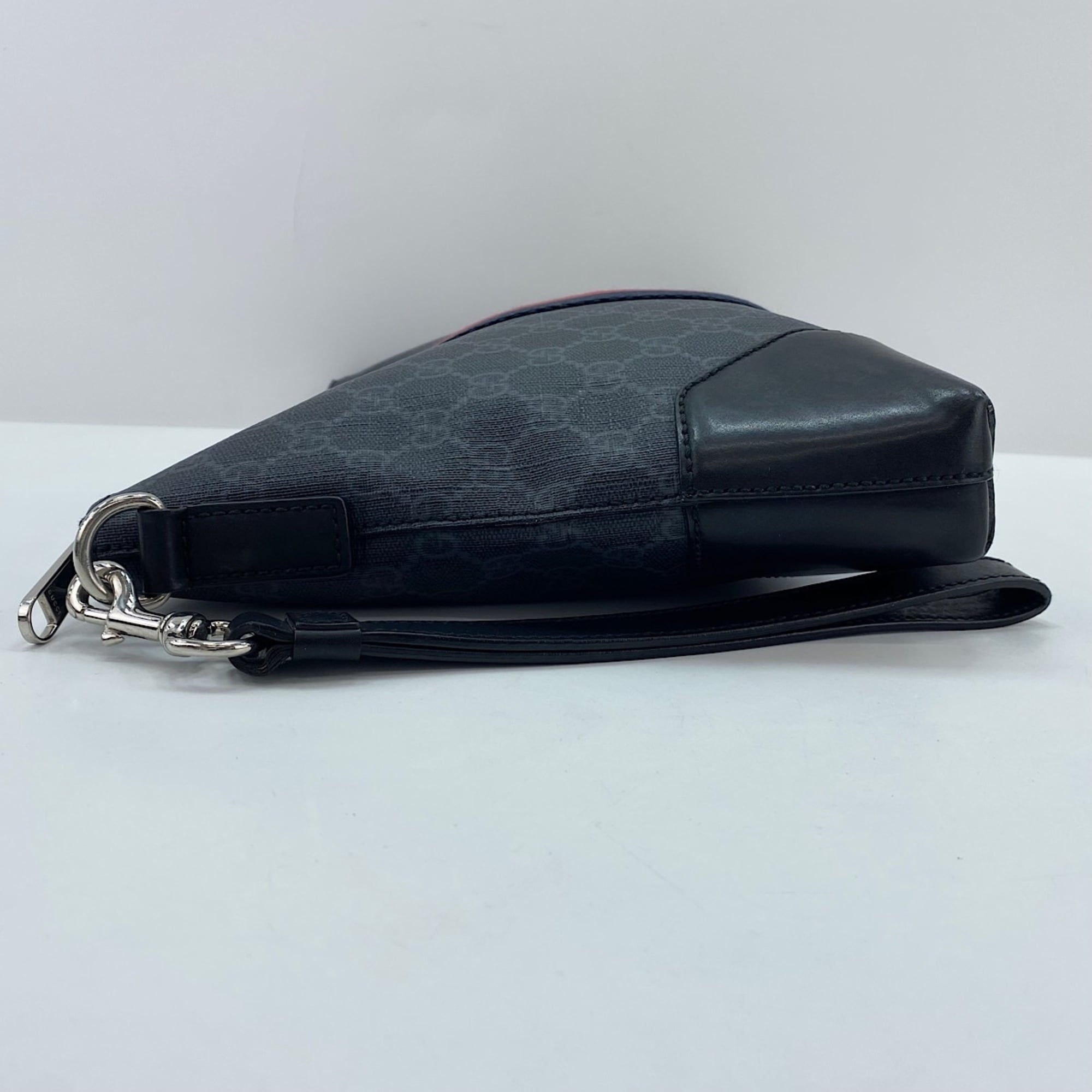 Gucci Black Clutch Bag (Pre-Owned)