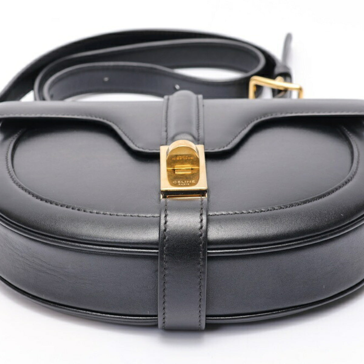 Celine Black Leather Shoulder Bag (Pre-Owned)