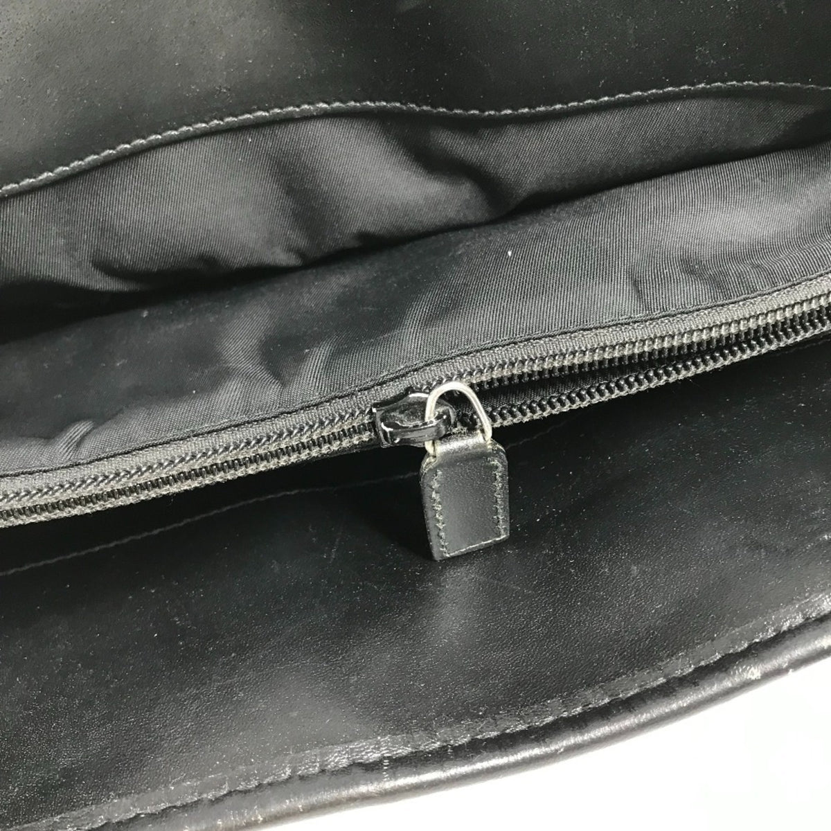 Gucci Black Nylon Leather Handbag Tote Bag (Pre-Owned)