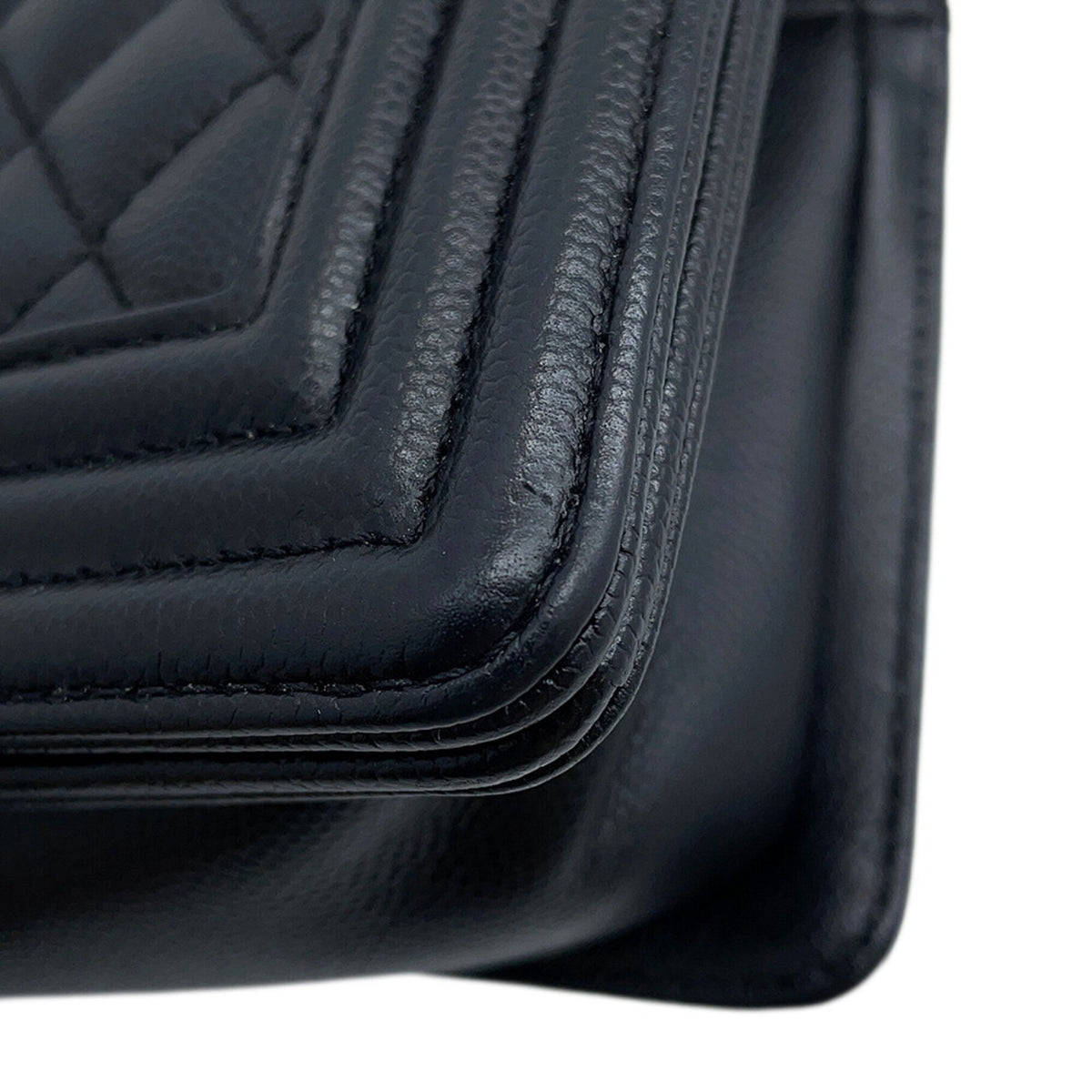 Chanel Matelasse Black Grained Calfskin Handbag Shoulder Bag (Pre-Owned)
