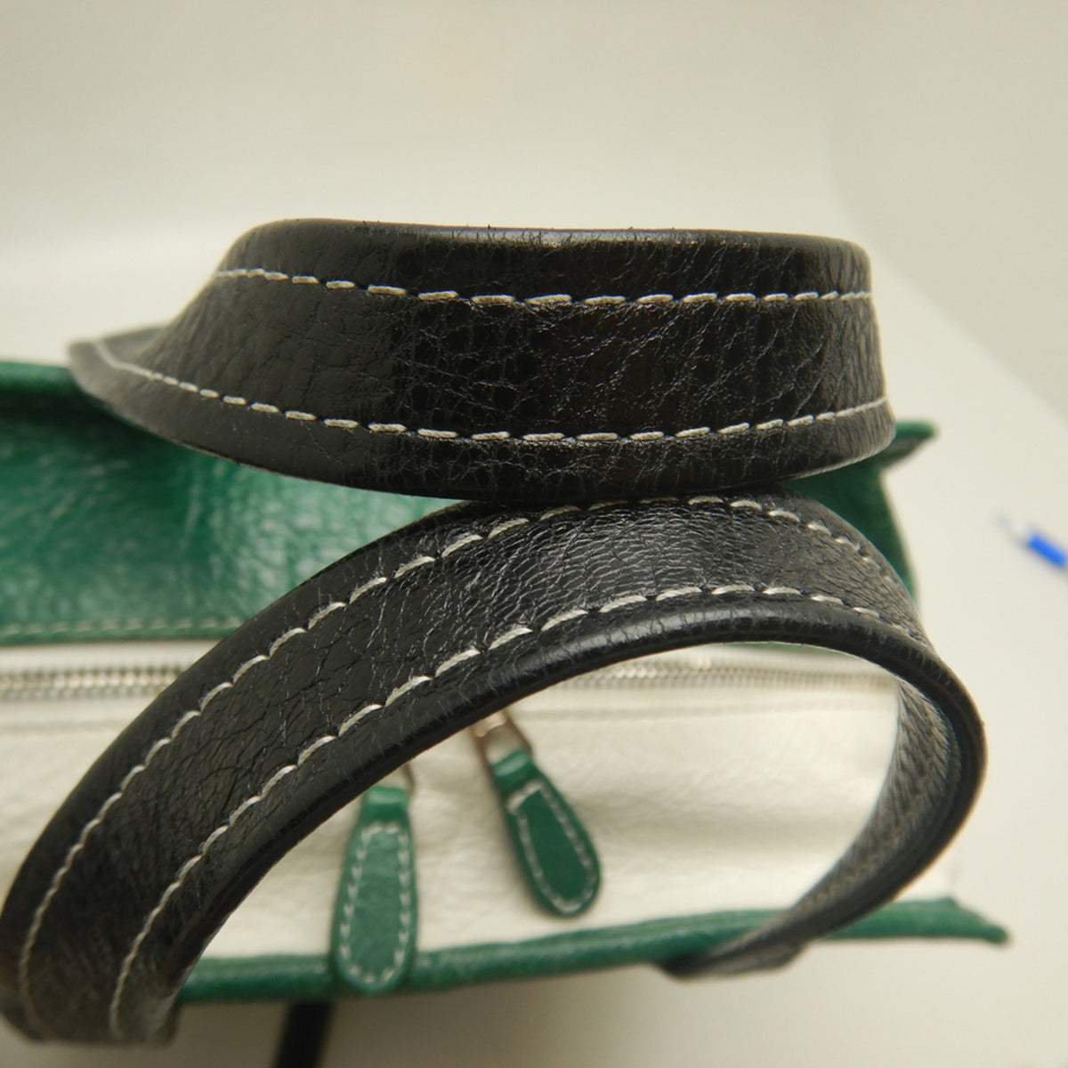 Balenciaga Black Green Leather Tote Bag (Pre-Owned)