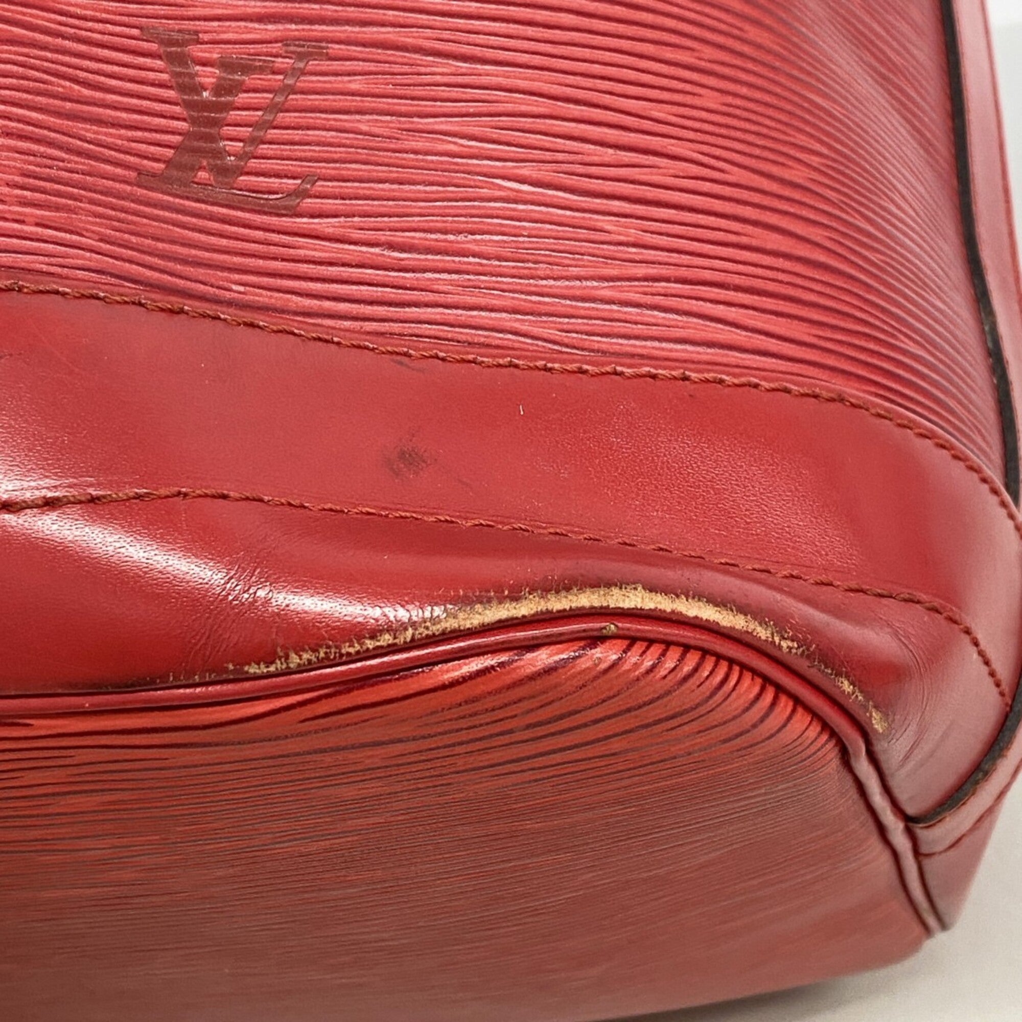 Louis Vuitton Castilian Red Shoulder Bag (Pre-Owned)
