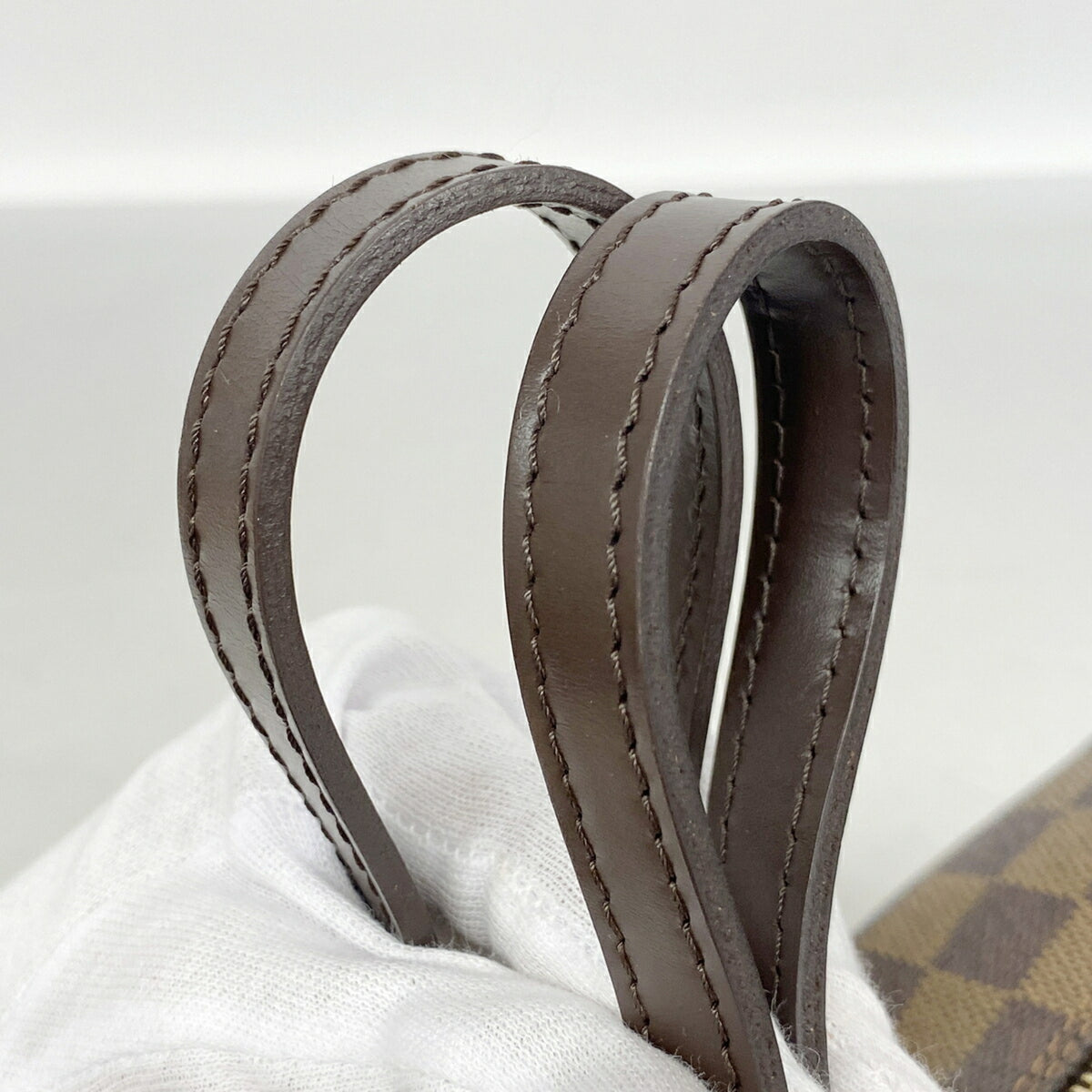 Louis Vuitton Ebene Handbag (Pre-Owned)