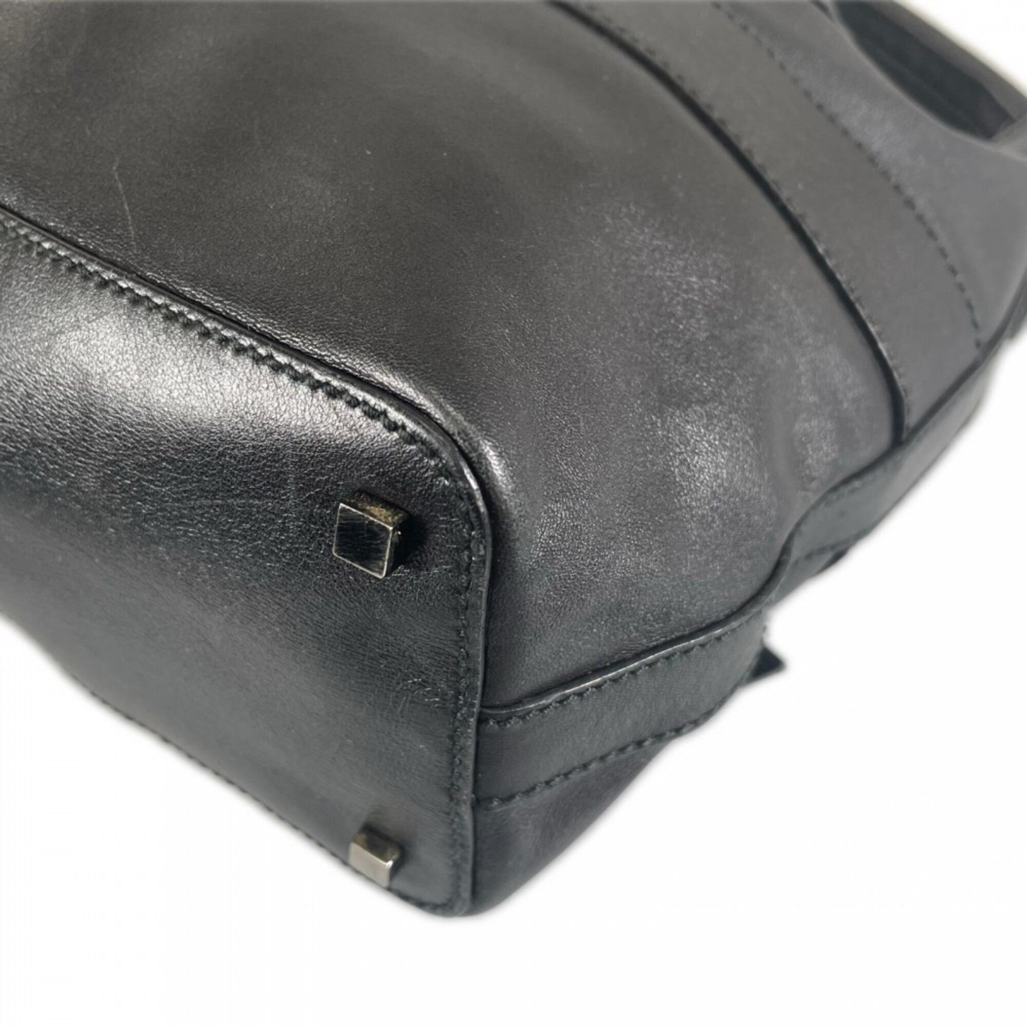 Gucci Black White Leather Handbag (Pre-Owned)