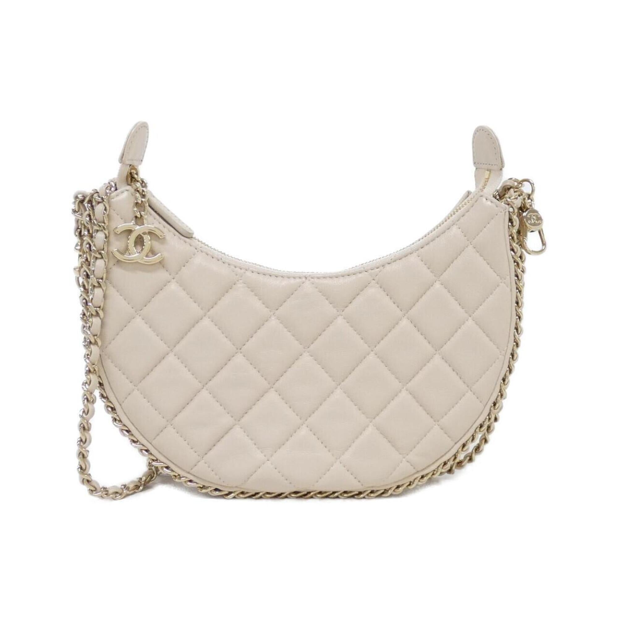 Chanel Beige Leather Shoulder Bag (Pre-Owned)