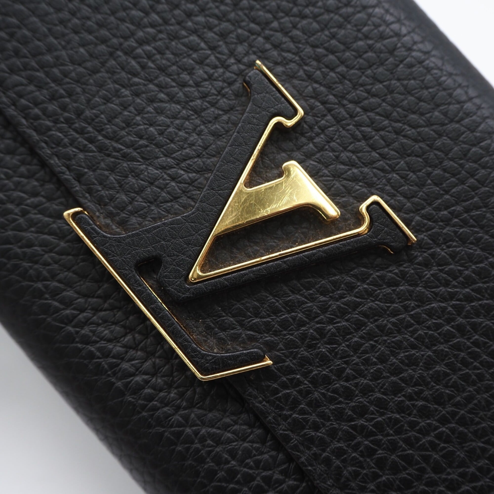 Louis Vuitton Taurillon Black Noir Leather Long Wallet (Bi-Fold) (Pre-Owned)