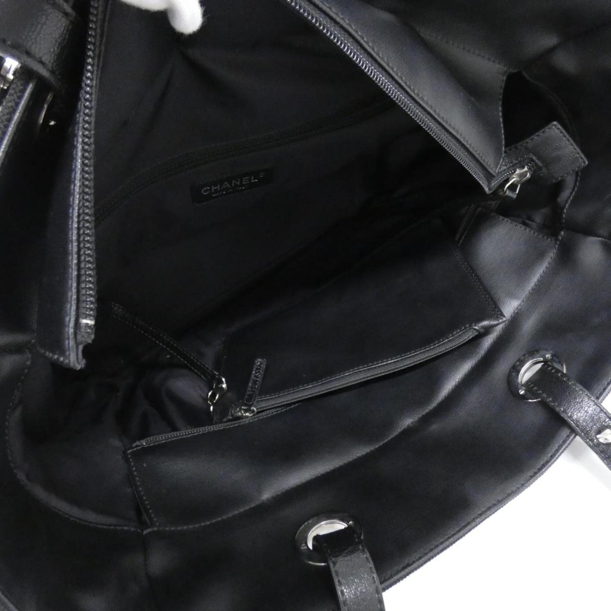 Chanel Black Canvas Handbag Pouch (Pre-Owned)