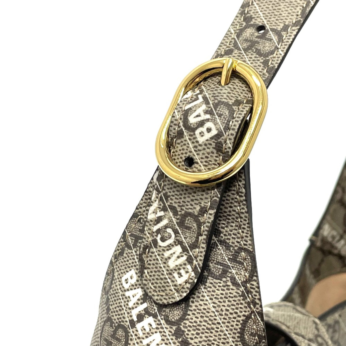 Gucci Beige Other Handbag (Pre-Owned)