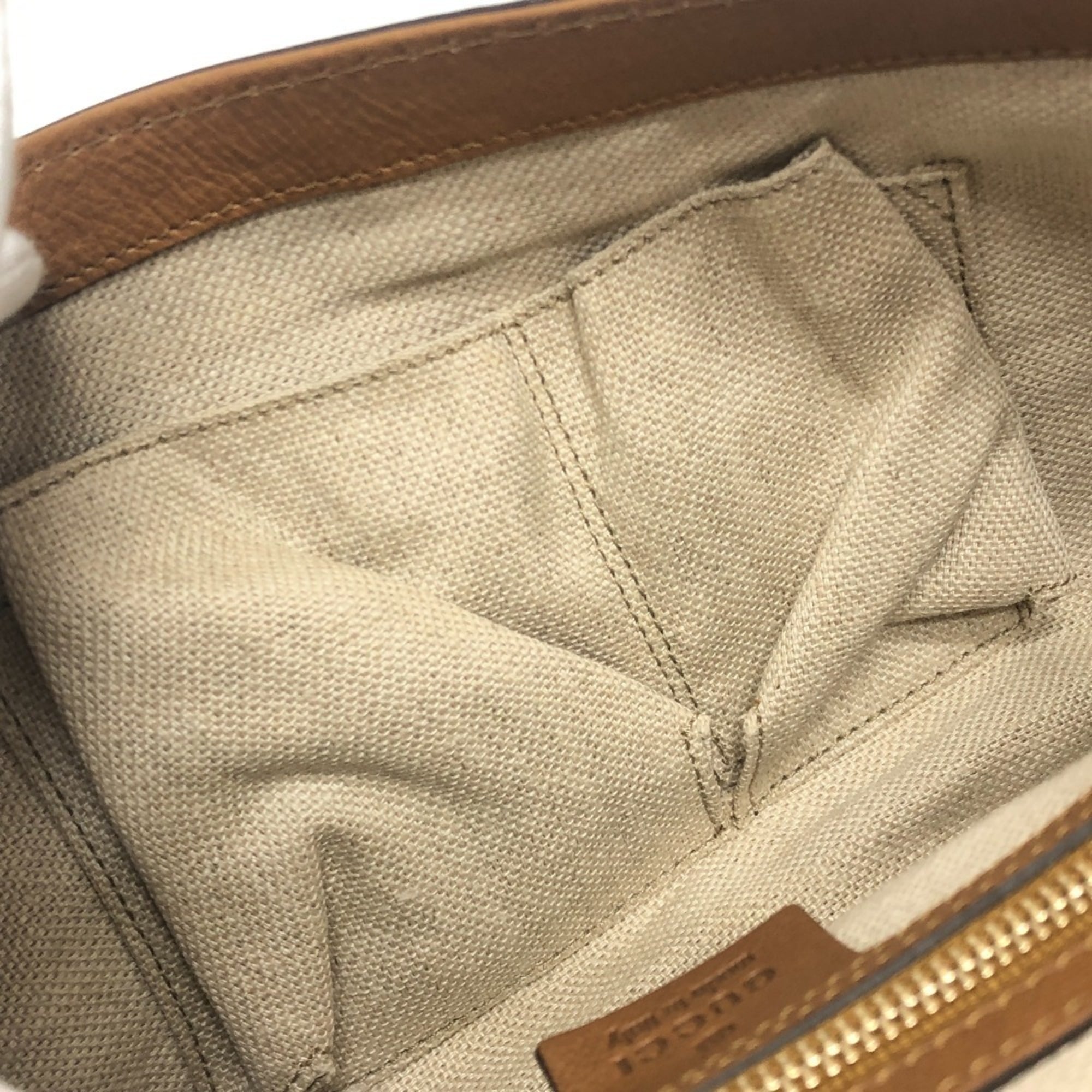Gucci Brown Leather Clutch Bag (Pre-Owned)