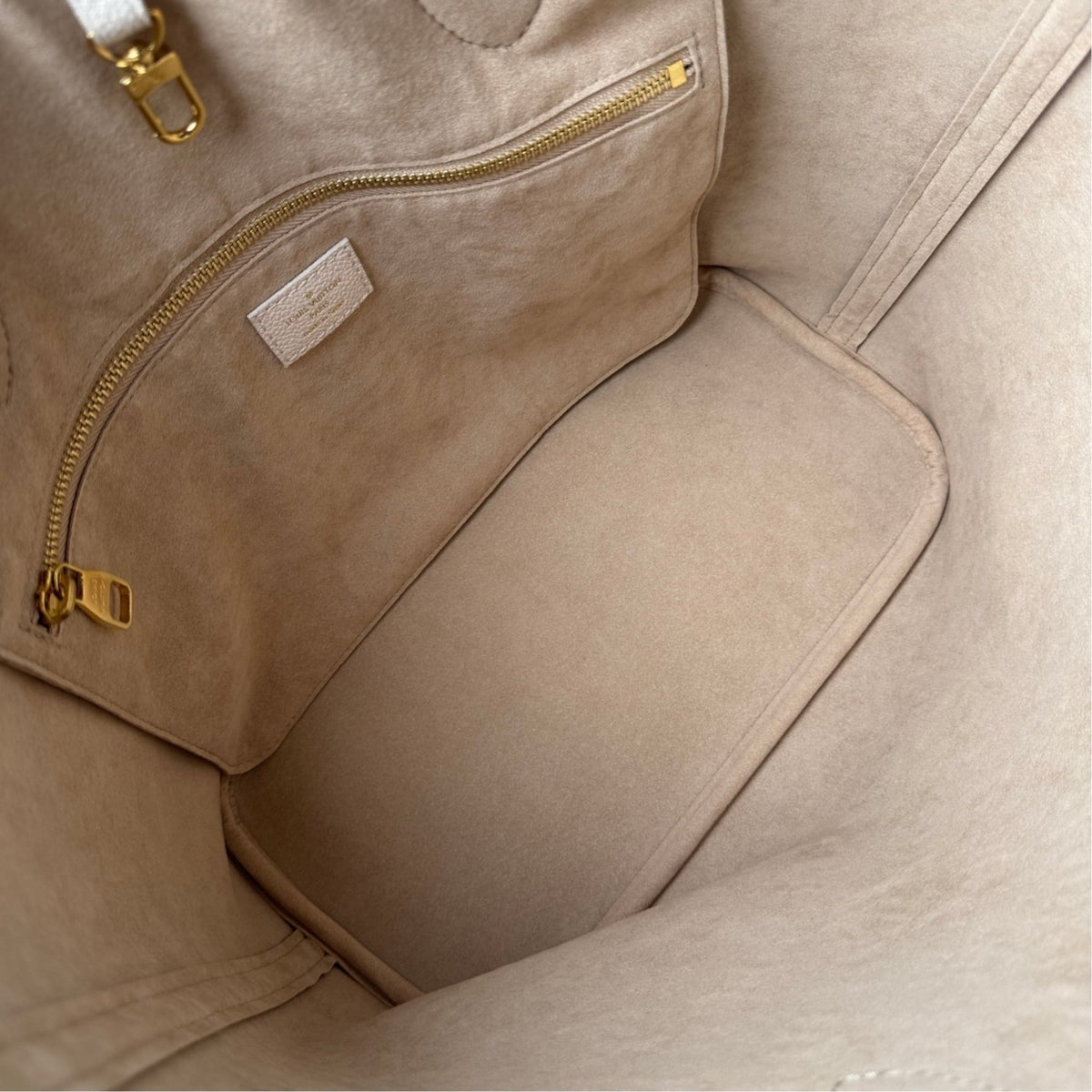 Louis Vuitton Beige Khaki Monogram Empreinte Pouch (Pre-Owned)