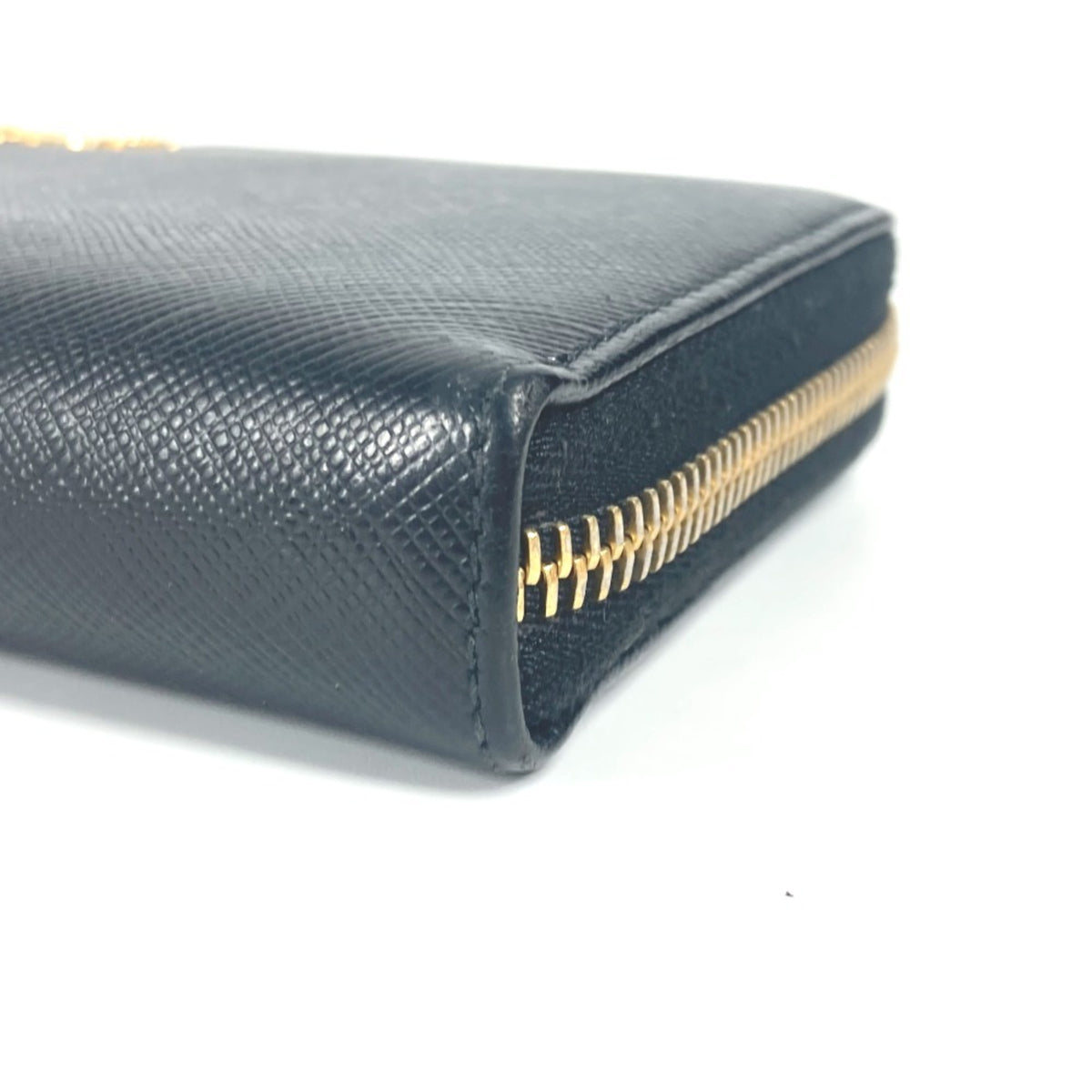 Prada Black Leather Long Wallet (Bi-Fold) (Pre-Owned)
