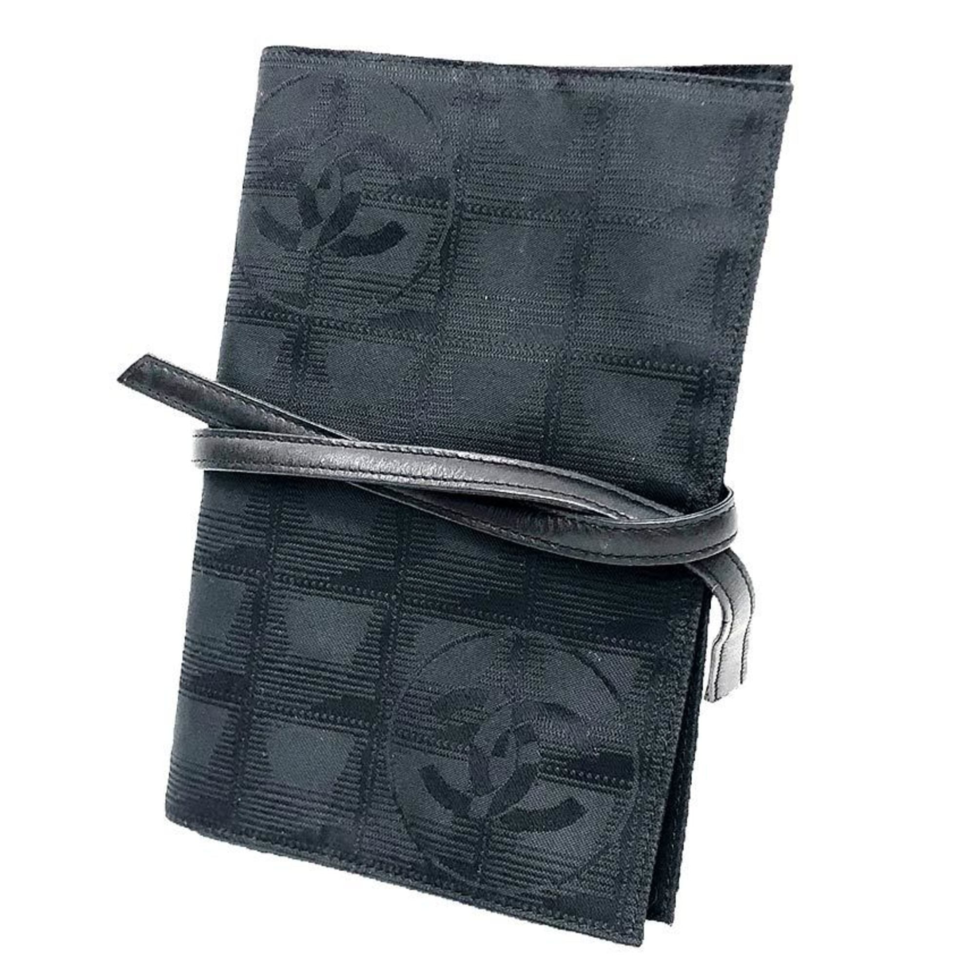 Chanel Black New Travel Line Pouch (Pre-Owned)