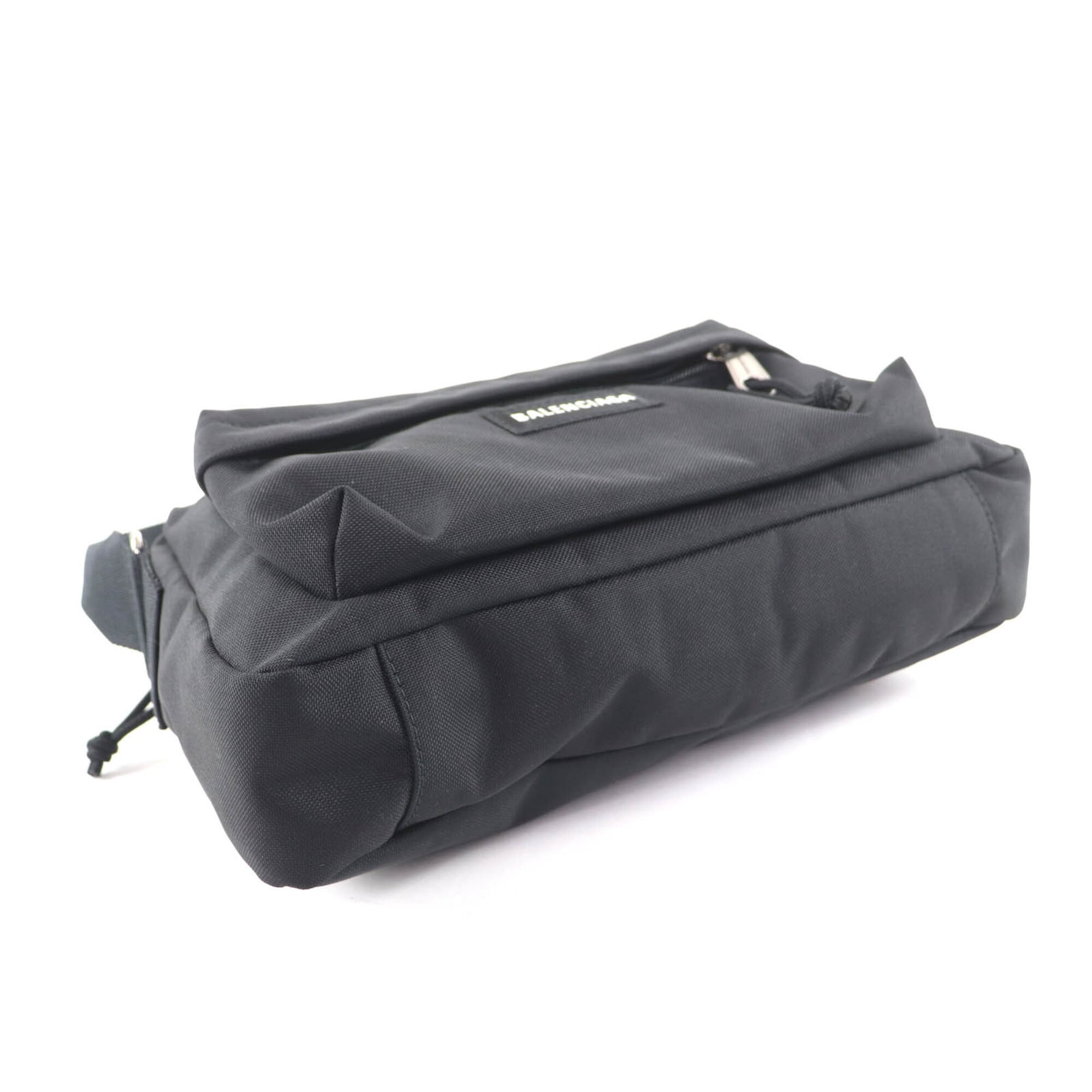 Balenciaga Black Nylon Shoulder Bag (Pre-Owned)