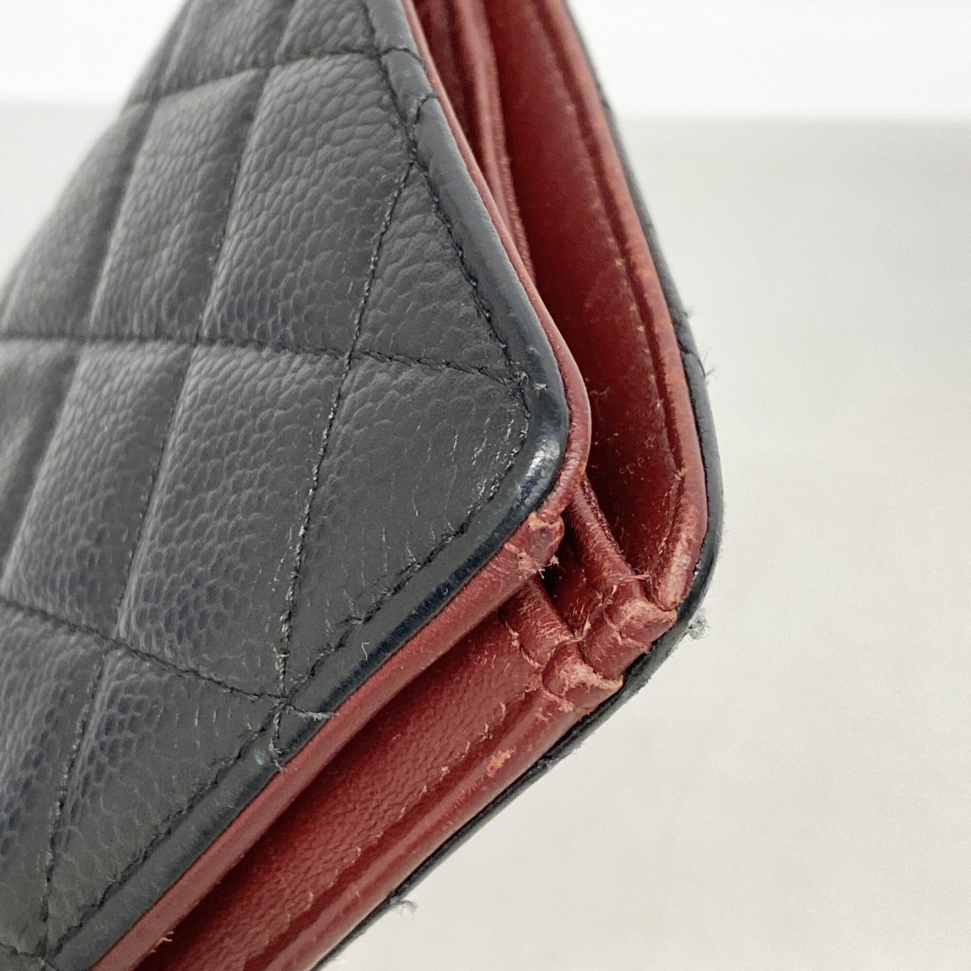 Chanel Black Grained Calfskin Long Wallet (Bi-Fold) (Pre-Owned)