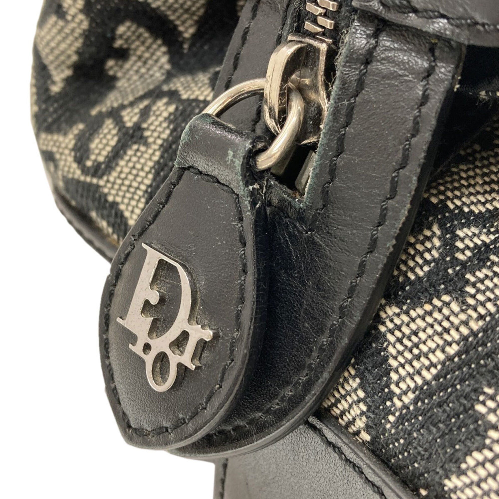 Christian Dior Black Canvas Handbag (Pre-Owned)