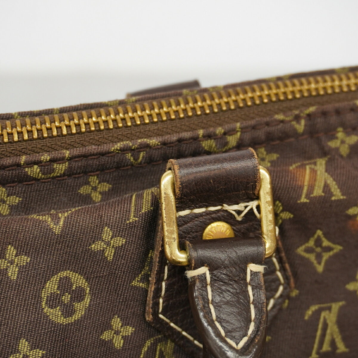 Louis Vuitton Ebene Handbag (Pre-Owned)