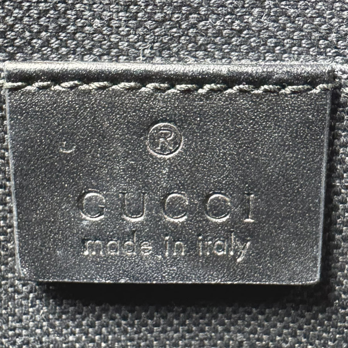 Gucci Navy Gg Supreme Clutch Bag (Pre-Owned)