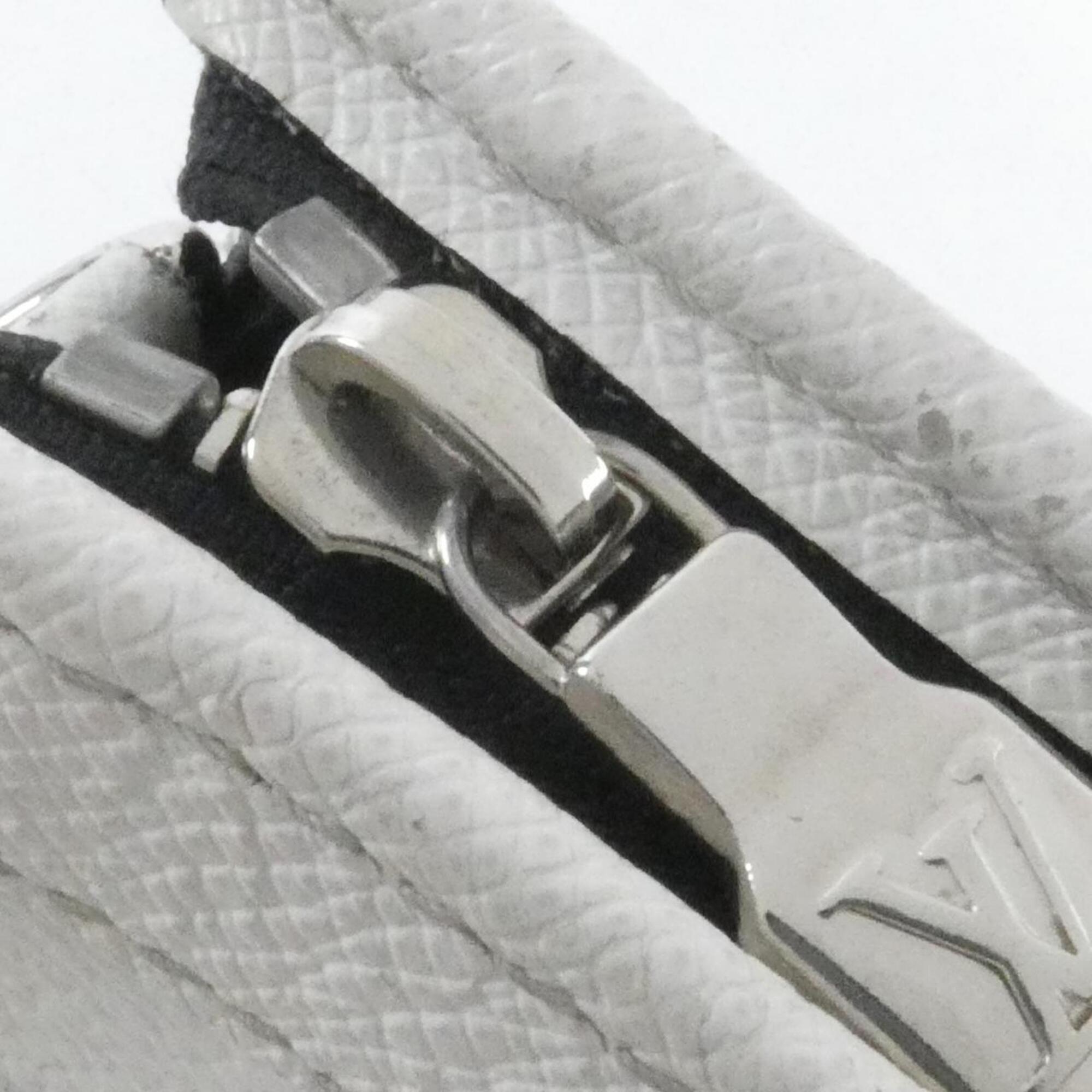 Louis Vuitton Ivory White Coated Canvas Leather Shoulder Bag (Pre-Owned)