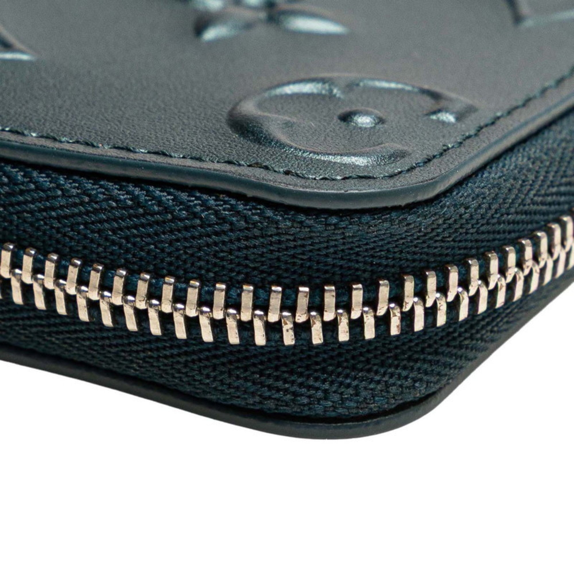 Louis Vuitton Blue Leather Coin Purse/Coin Case (Pre-Owned)
