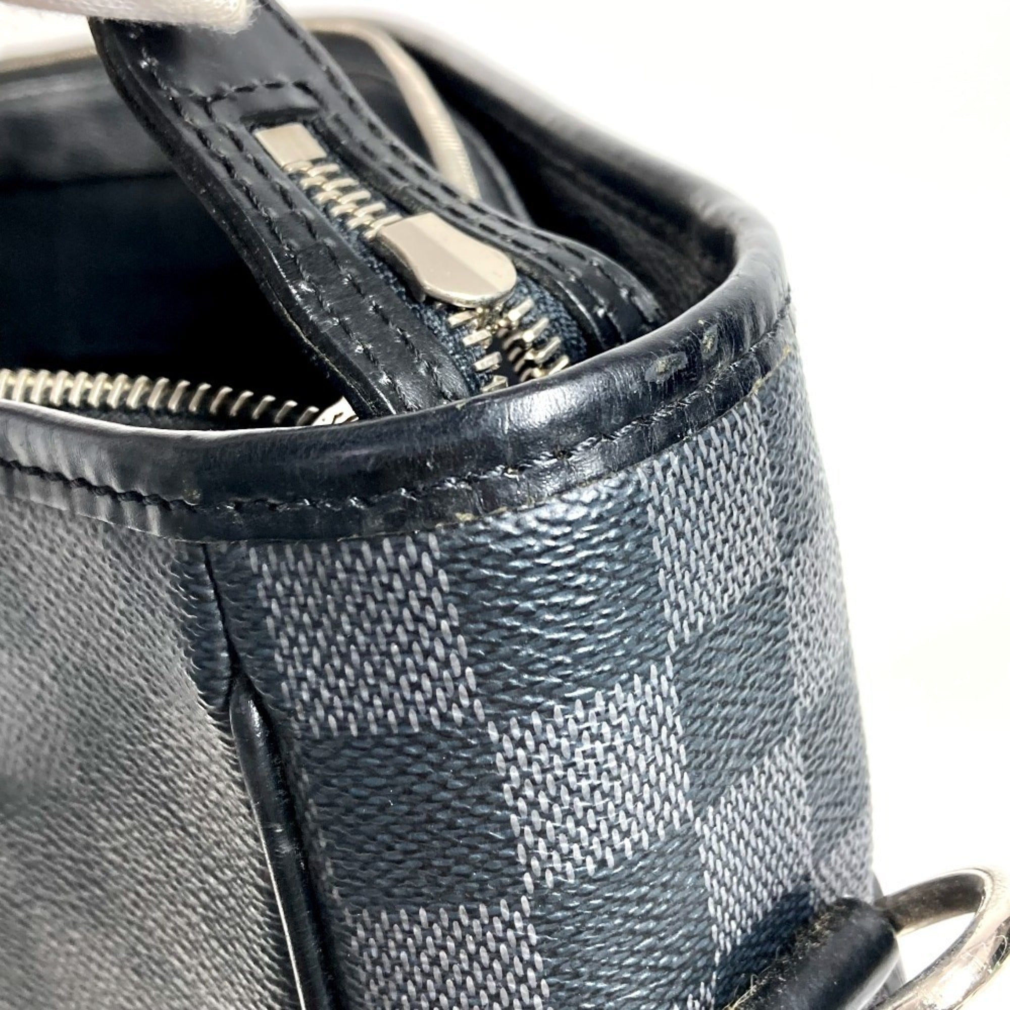 Louis Vuitton Black Galle Damier Graphite Shoulder Bag Tote Bag (Pre-Owned)