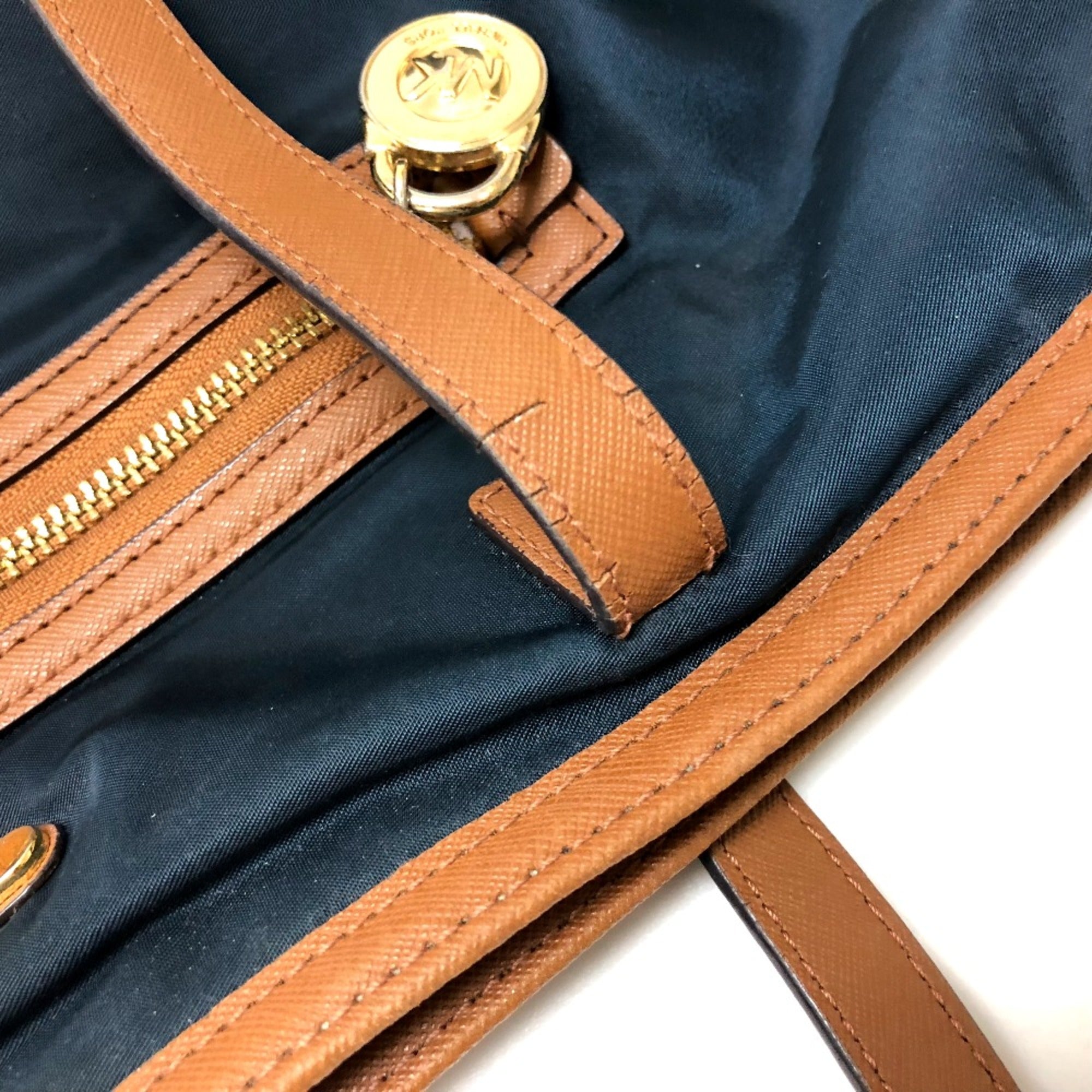 Michael Kors Navy Other Shoulder Bag (Pre-Owned)