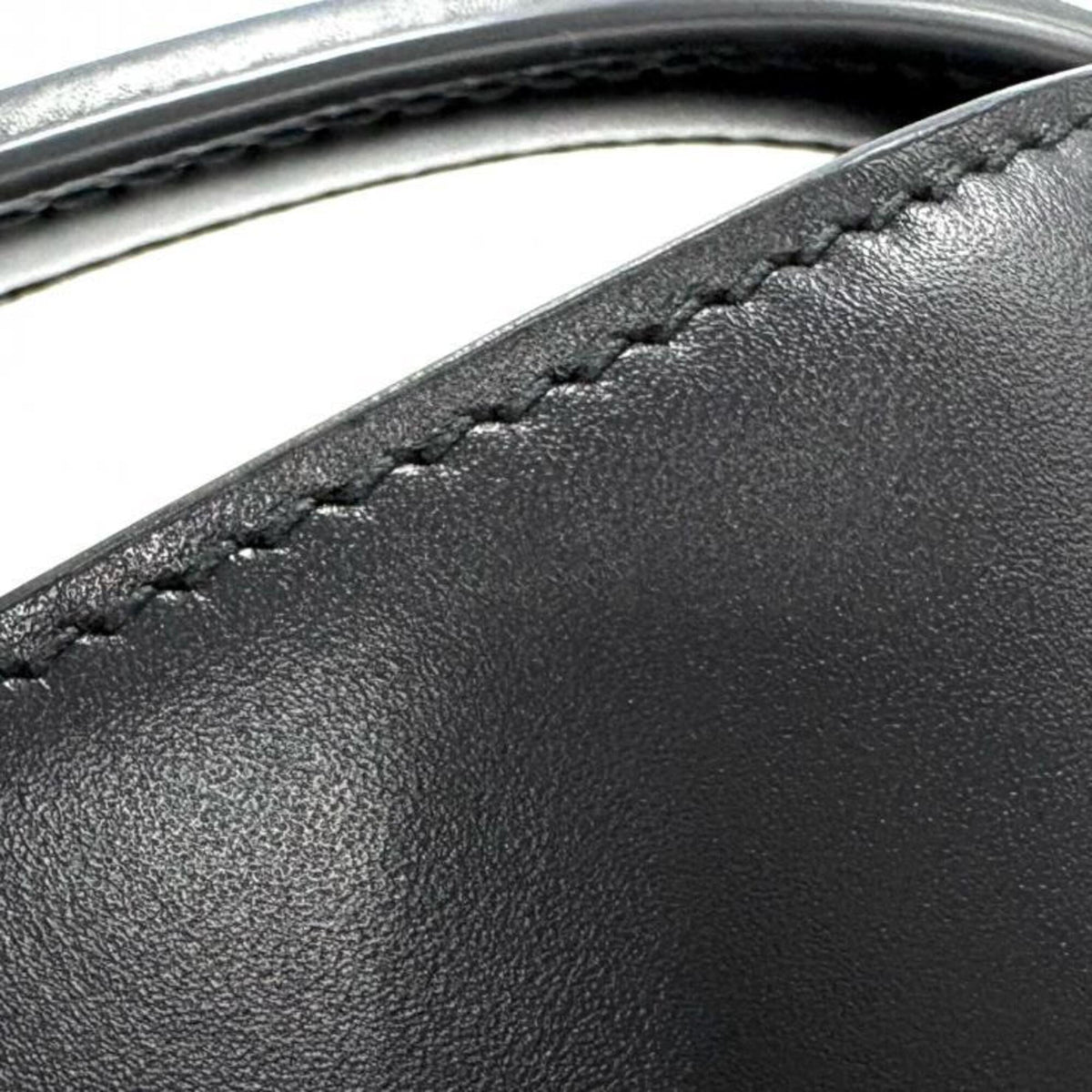 Saint Laurent Black Suede Leather Handbag (Pre-Owned)
