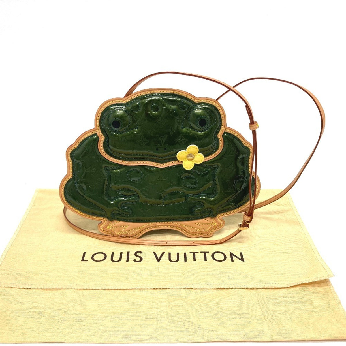 Louis Vuitton Green Monogram Vernis Pochette Shoulder Bag (Pre-Owned)