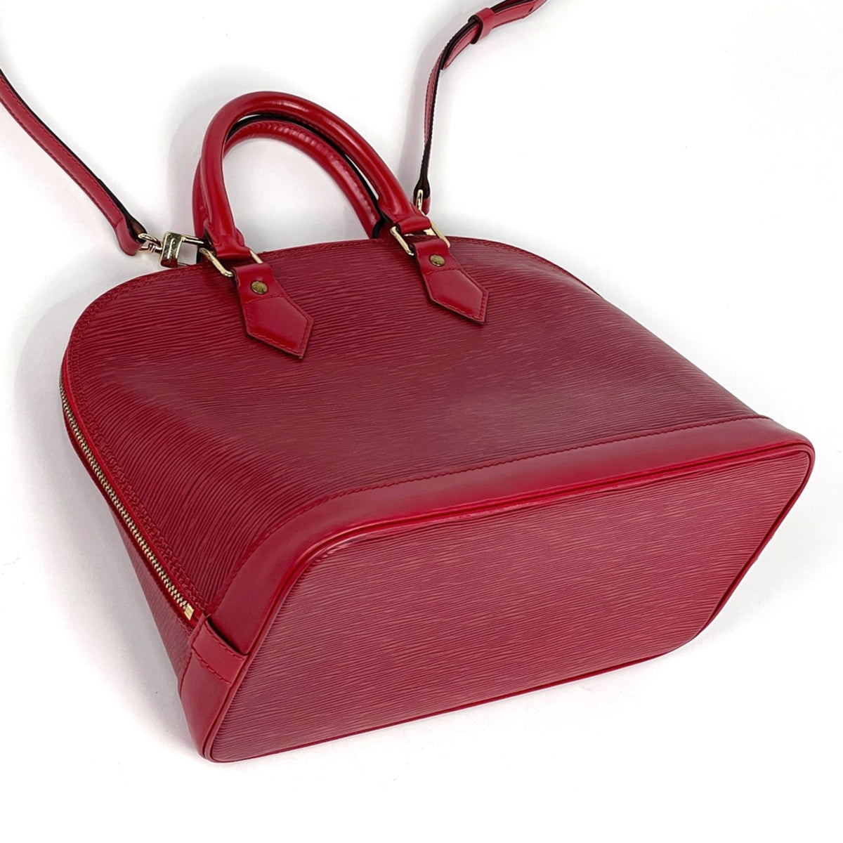 Louis Vuitton Castilian Red Epi Leather Handbag (Pre-Owned)