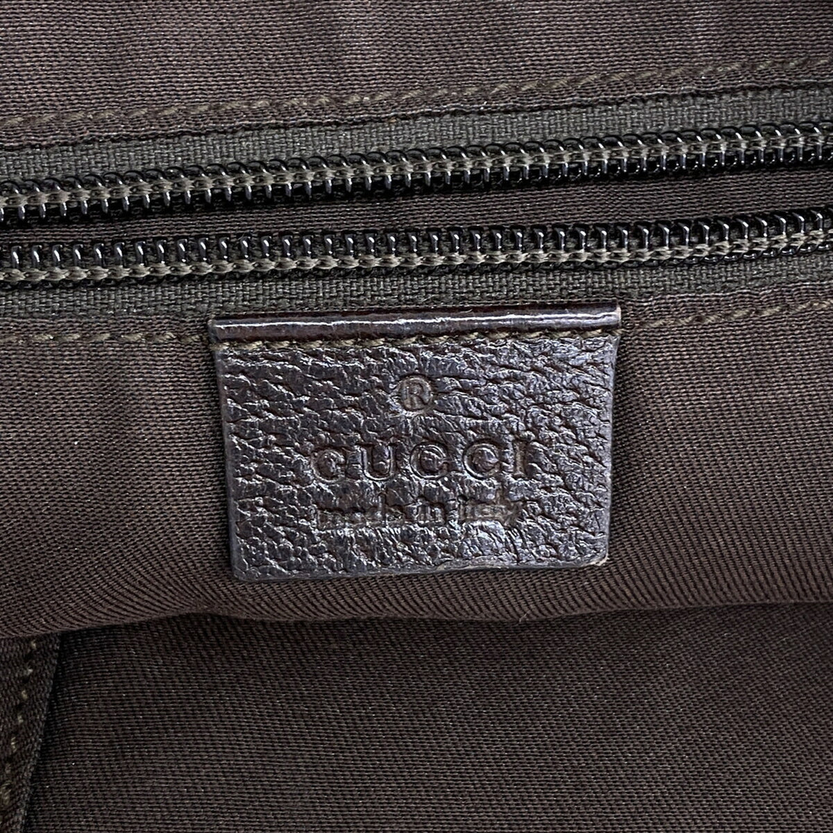 Gucci Beige Brown Canvas Shoulder Bag (Pre-Owned)