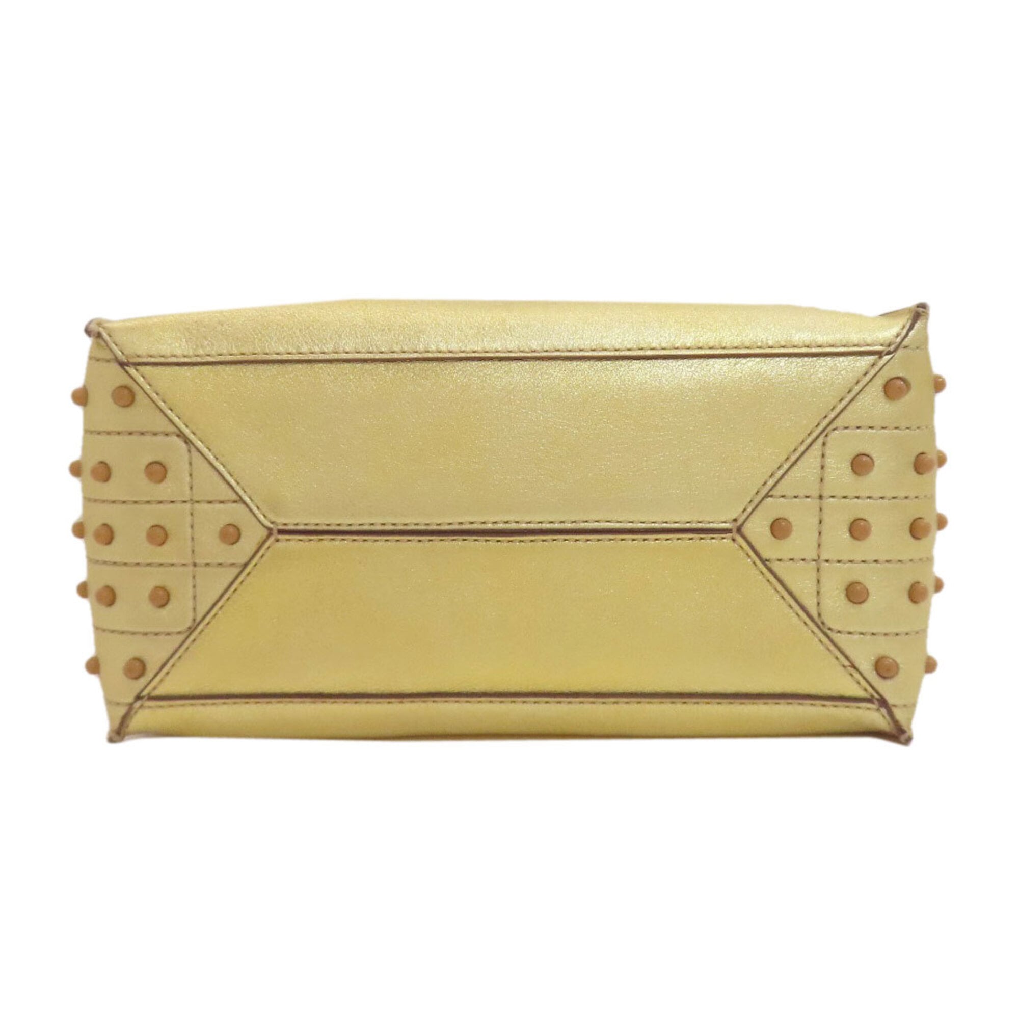 Tod's Gold Leather Handbag (Pre-Owned)