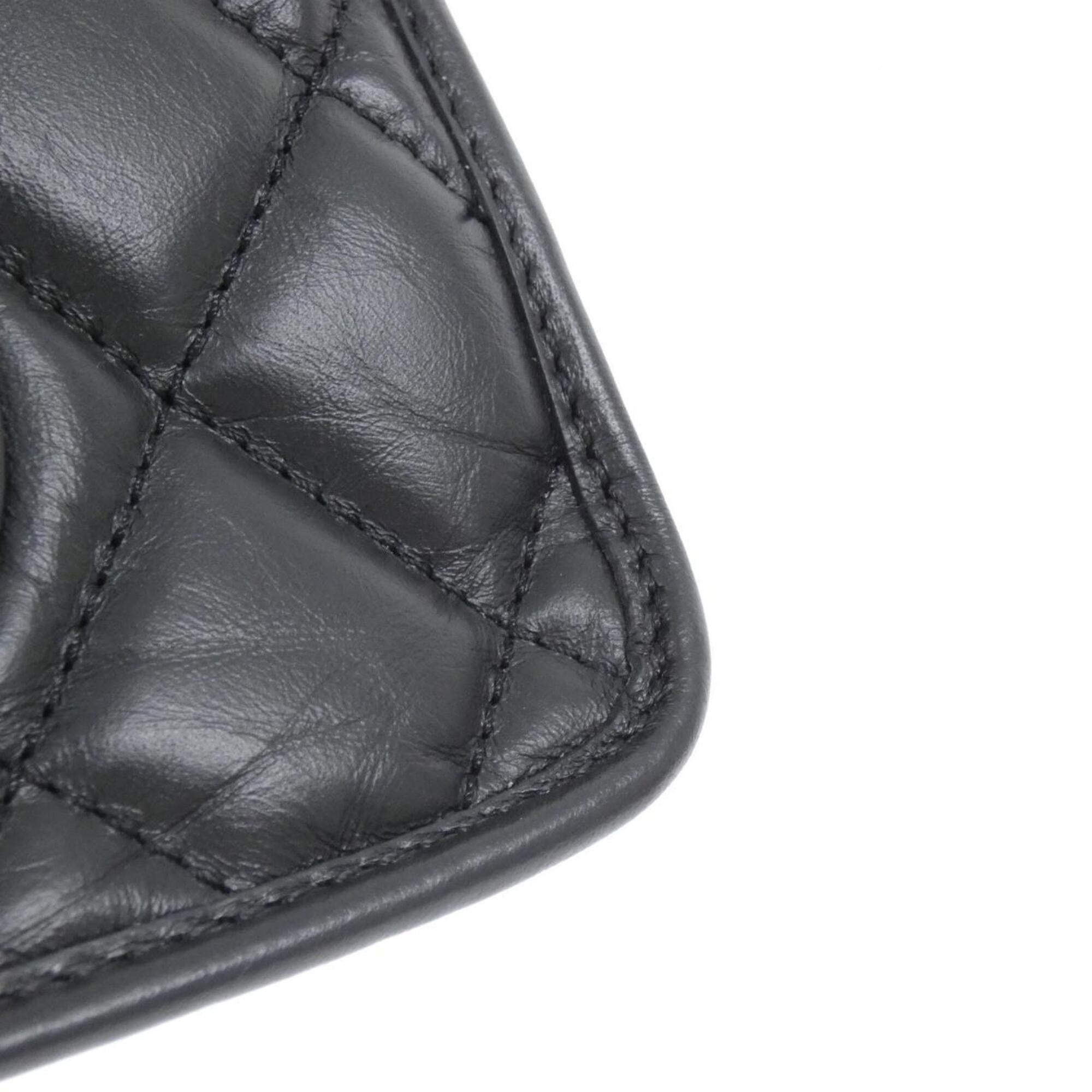 Chanel Black Leather Shoulder Bag (Pre-Owned)
