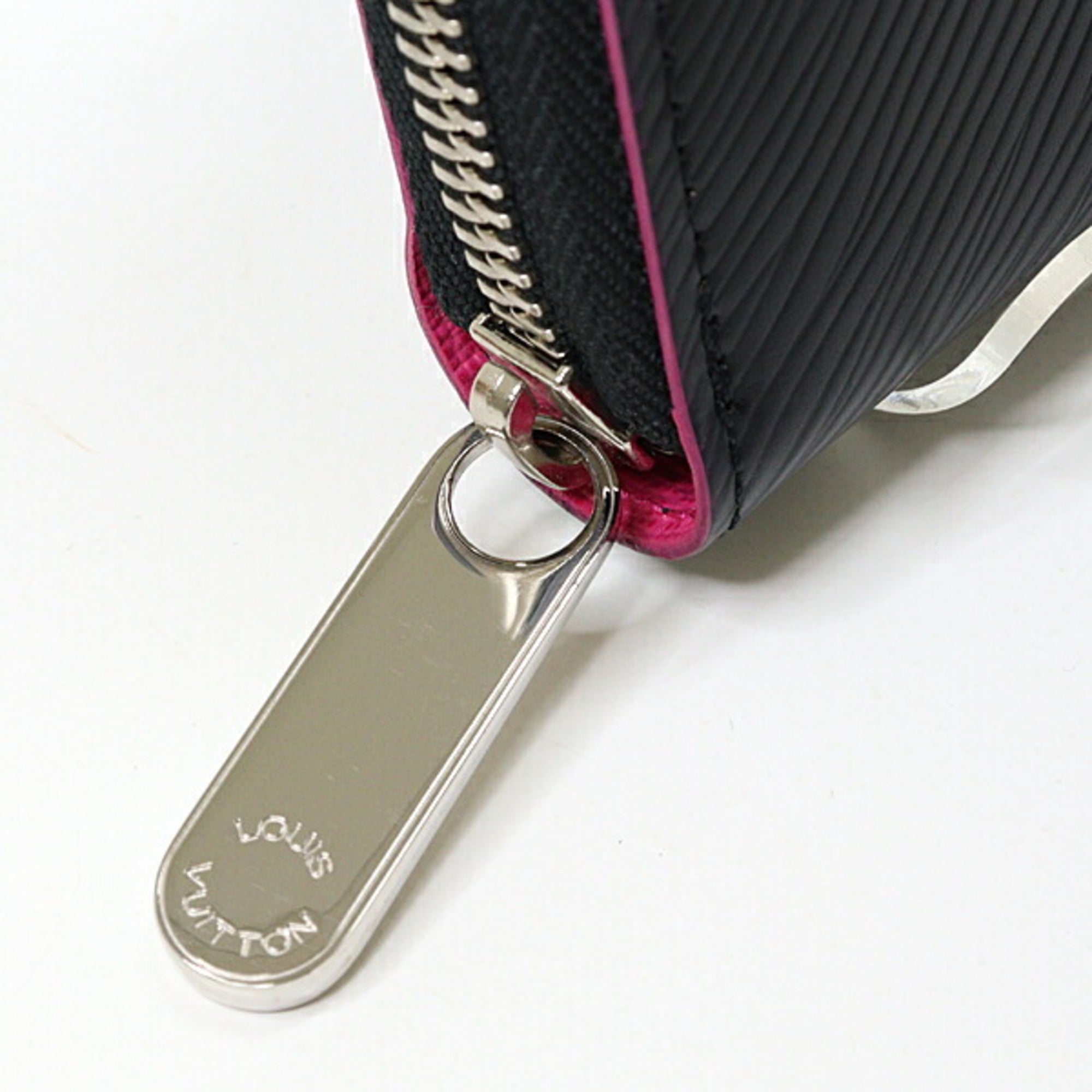 Louis Vuitton Epi Black Pink Epi Leather Long Wallet (Bi-Fold) (Pre-Owned)