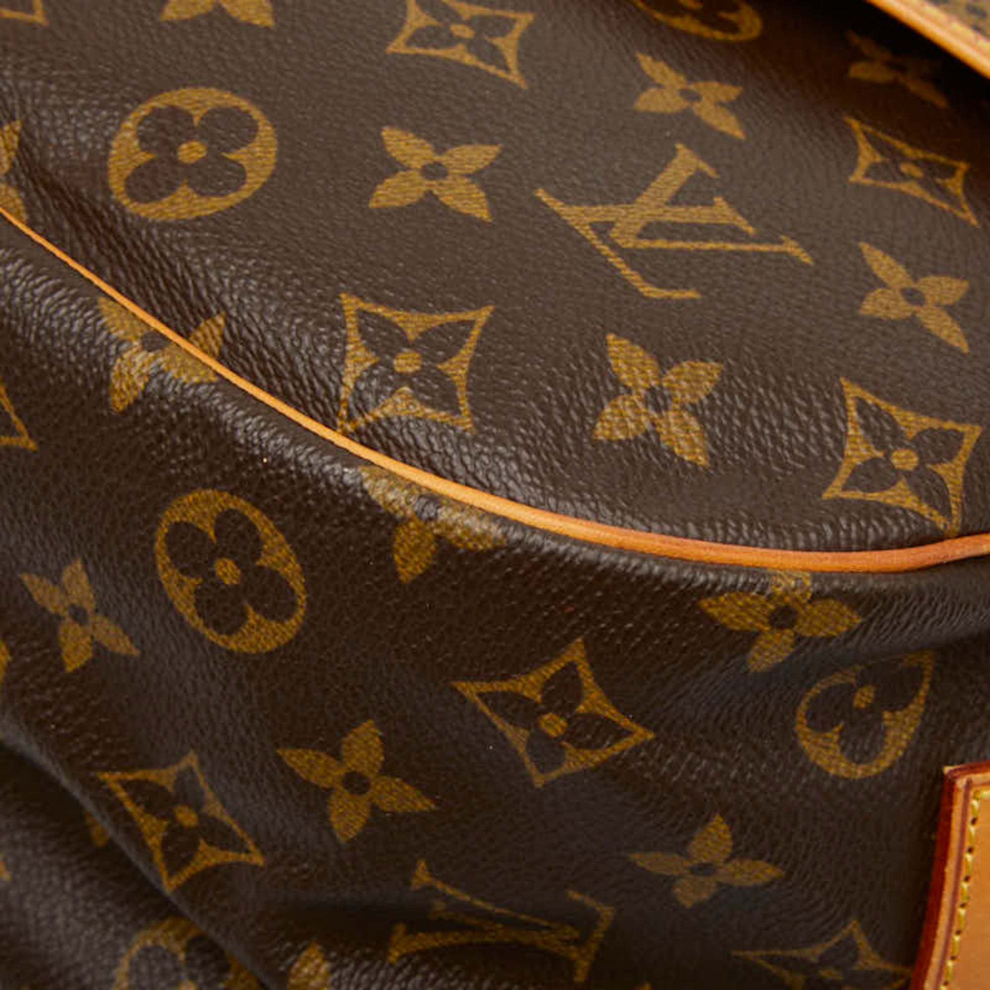 Louis Vuitton Brown Pvc Leather Messenger Bag Shoulder Bag (Pre-Owned)