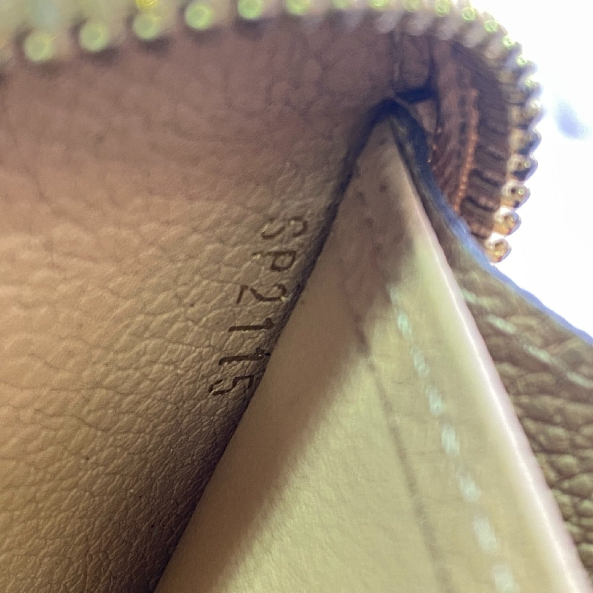Louis Vuitton Monogram Empreinte Beige Beige Gold Monogram Empreinte Leather Long Wallet (Bi-Fold) (Pre-Owned)