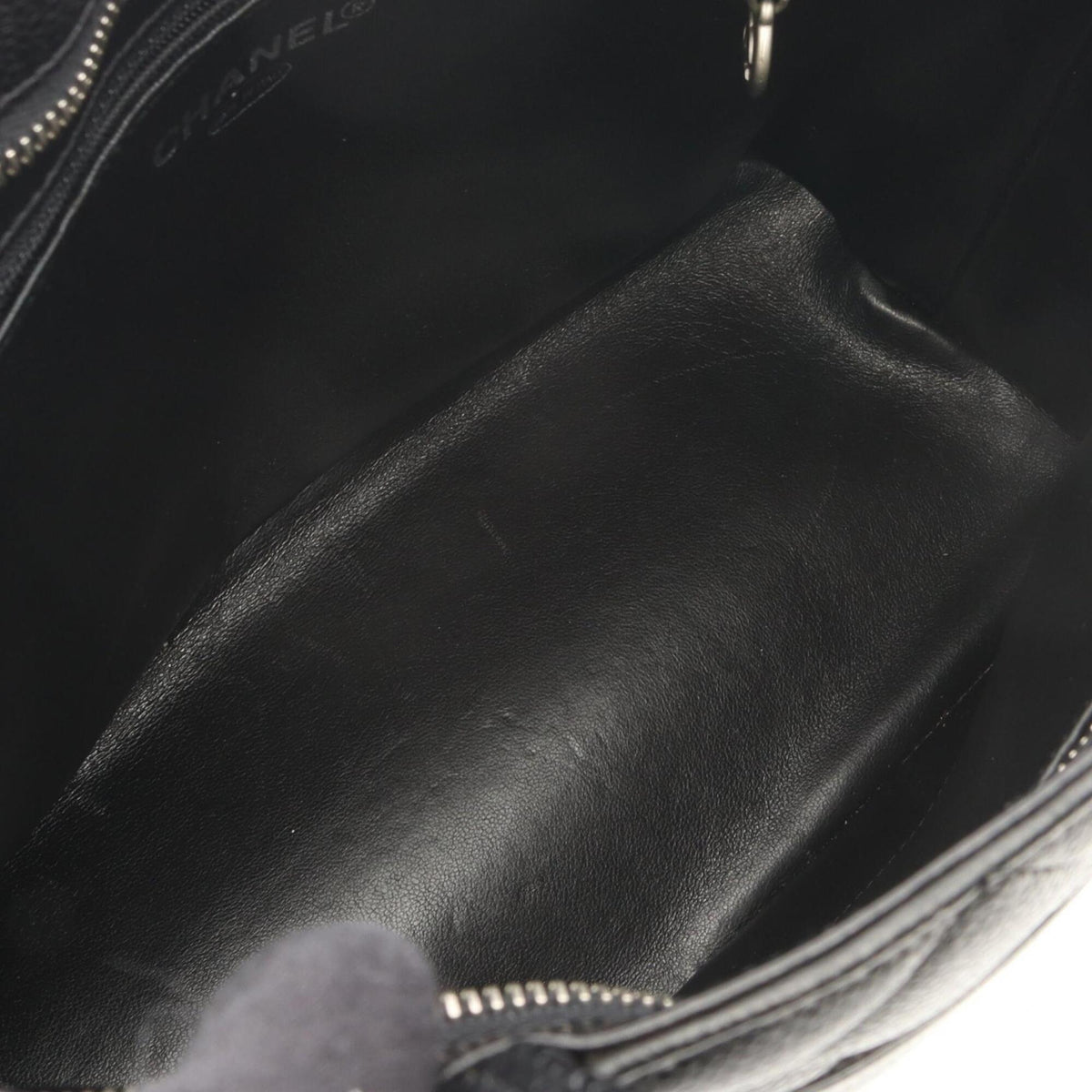 Chanel Black Leather Handbag Tote Bag (Pre-Owned)