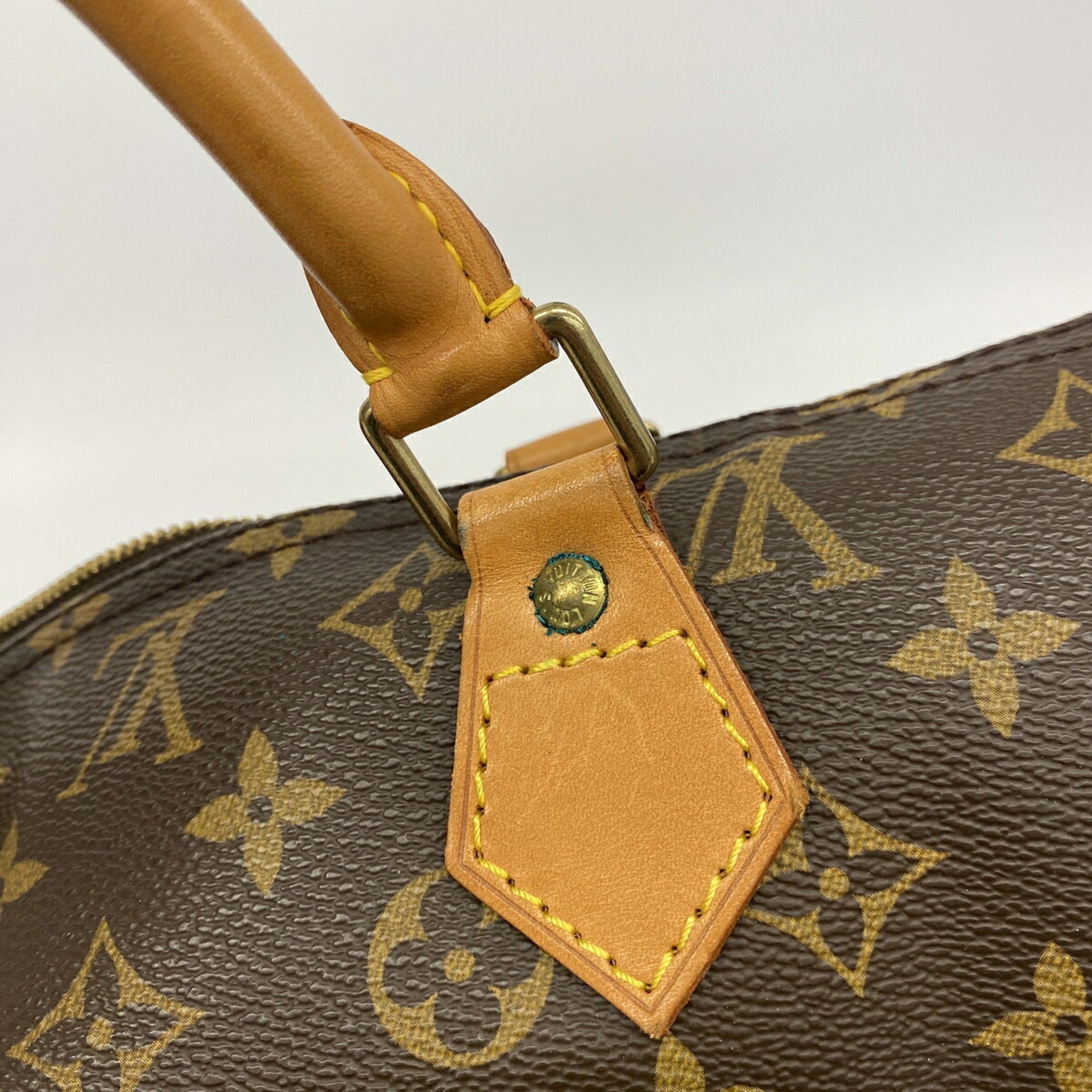 Louis Vuitton Brown Handbag (Pre-Owned)