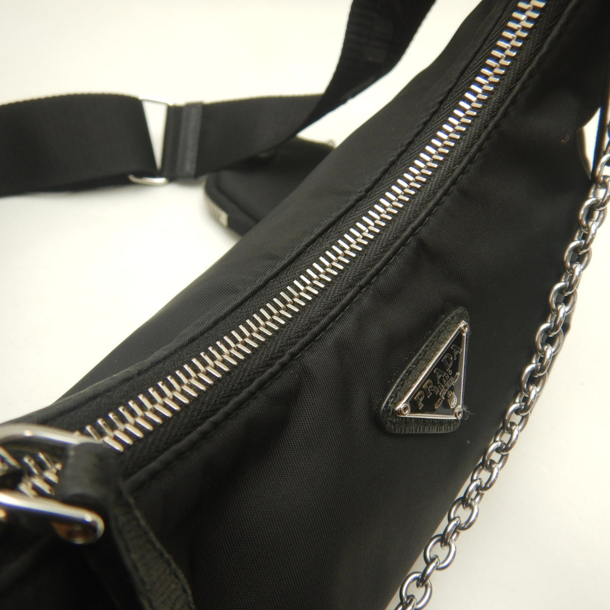 Prada Saffiano Nero Nylon Saffiano Shoulder Bag (Pre-Owned)