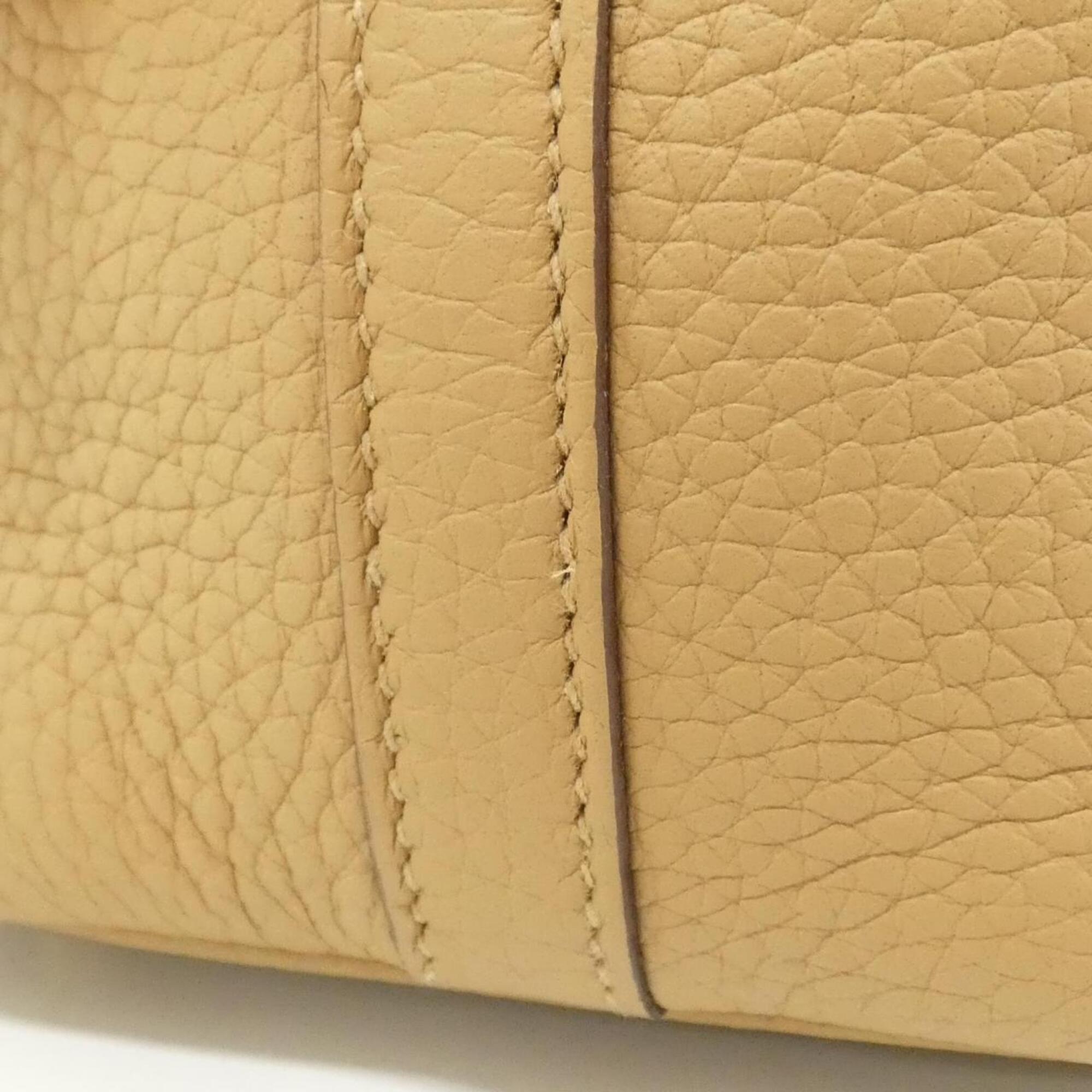 Hermes Biscuit Taurillon Clemence Leather Handbag (Pre-Owned)