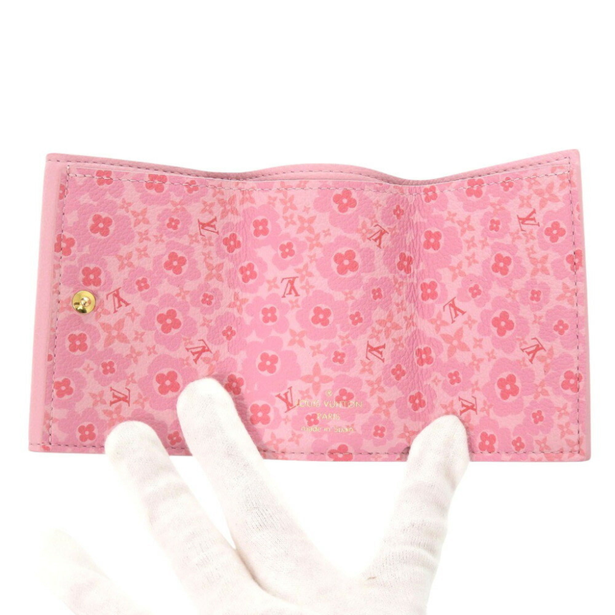 Louis Vuitton Pink Leather Wallet (Tri-Fold) (Pre-Owned)