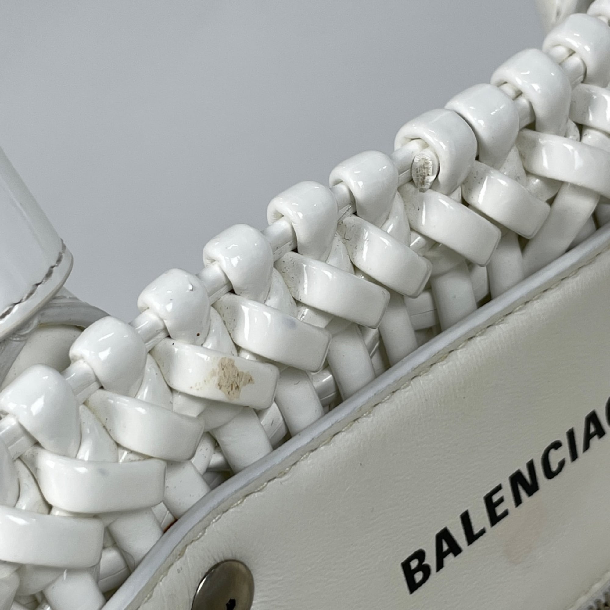 Balenciaga White Patent Leather Basket Handbag (Pre-Owned)